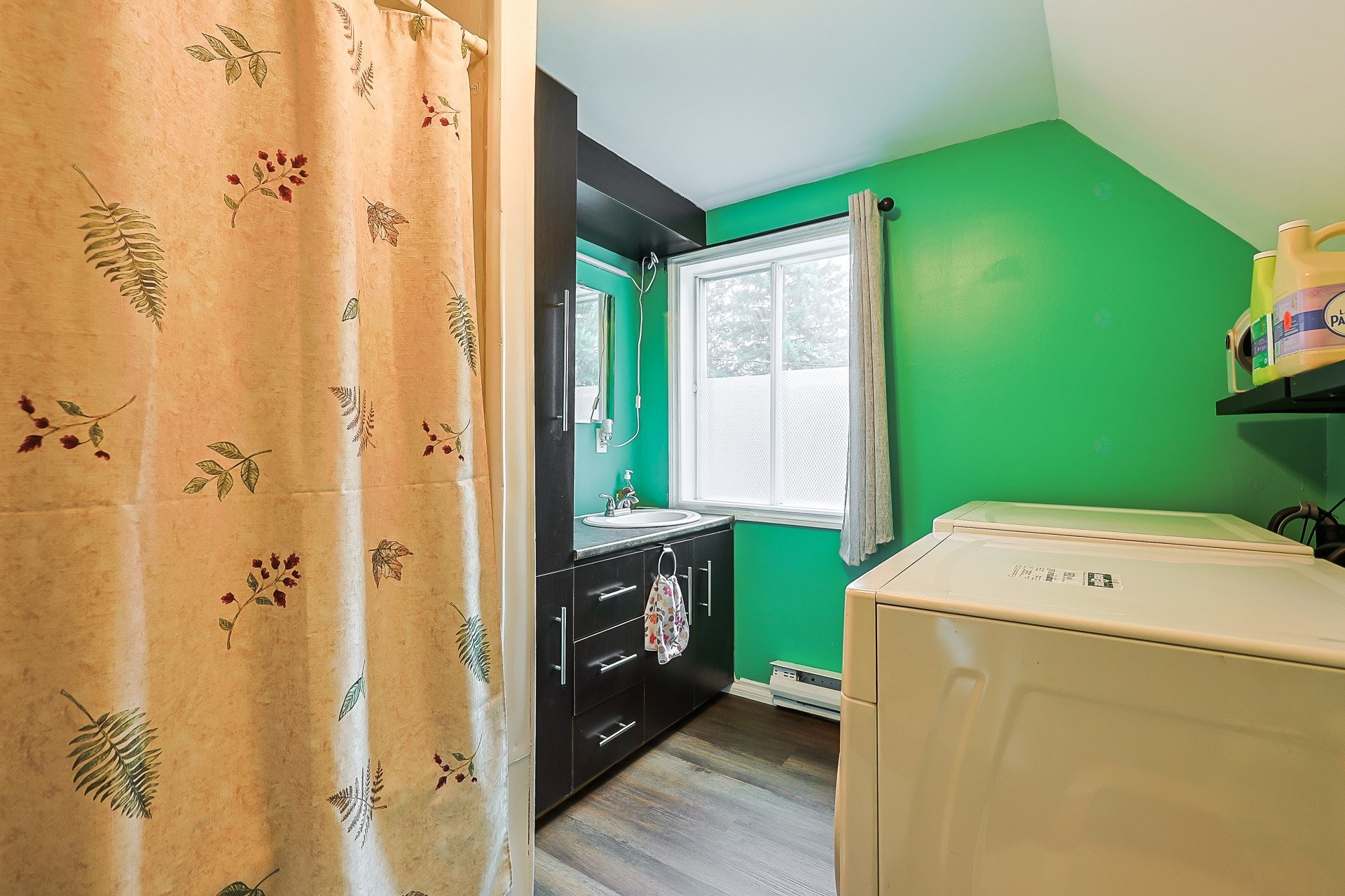 









183


Rue St-Julien

,
Papineauville,




QC
J0V1R0

