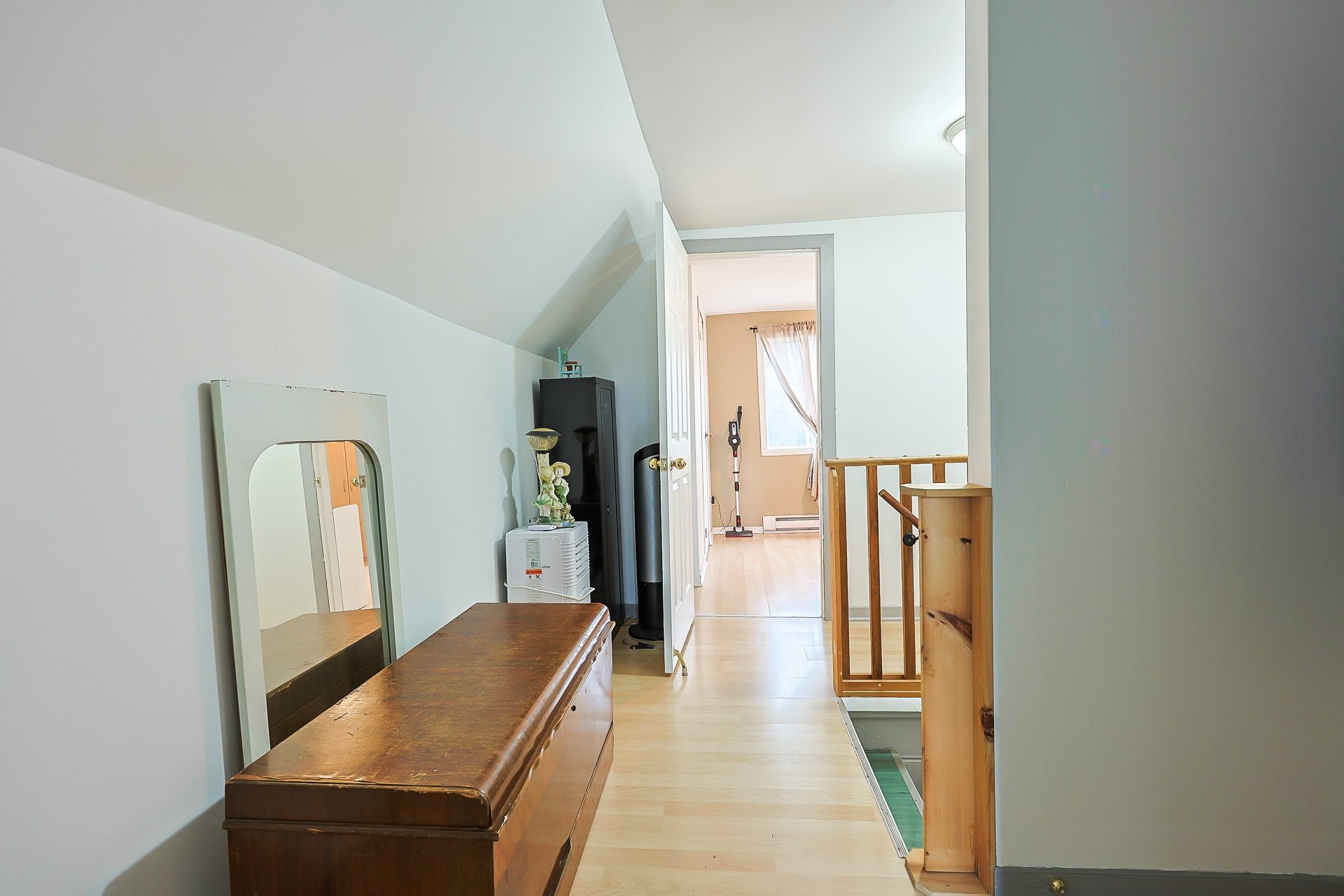 









183


Rue St-Julien

,
Papineauville,




QC
J0V1R0

