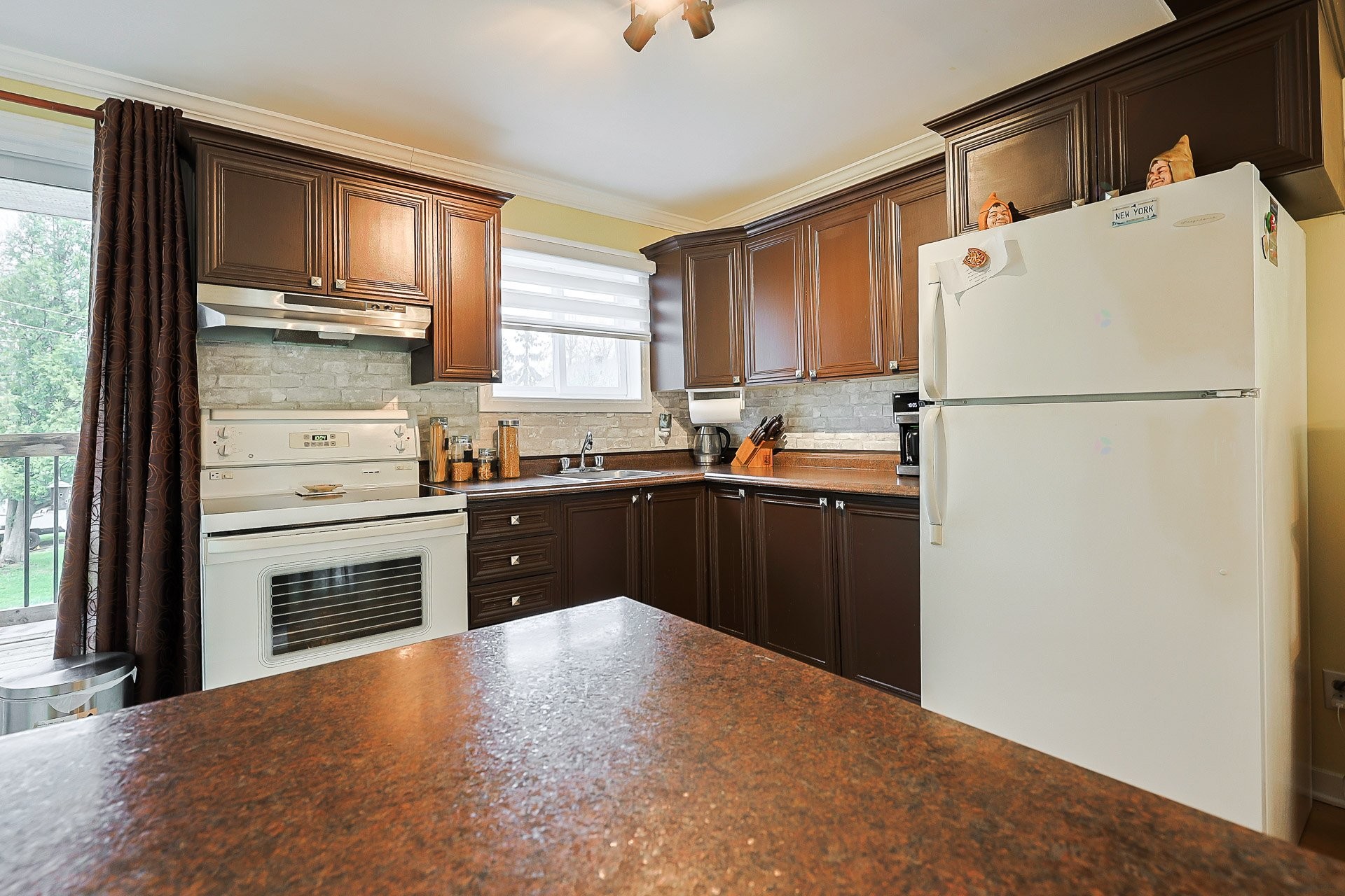 









183


Rue St-Julien

,
Papineauville,




QC
J0V1R0

