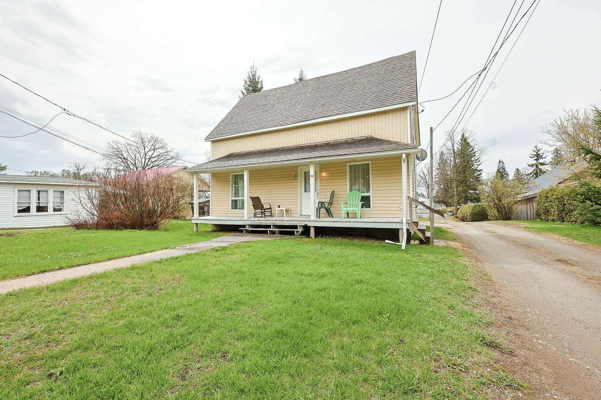 









183


Rue St-Julien

,
Papineauville,




QC
J0V1R0

