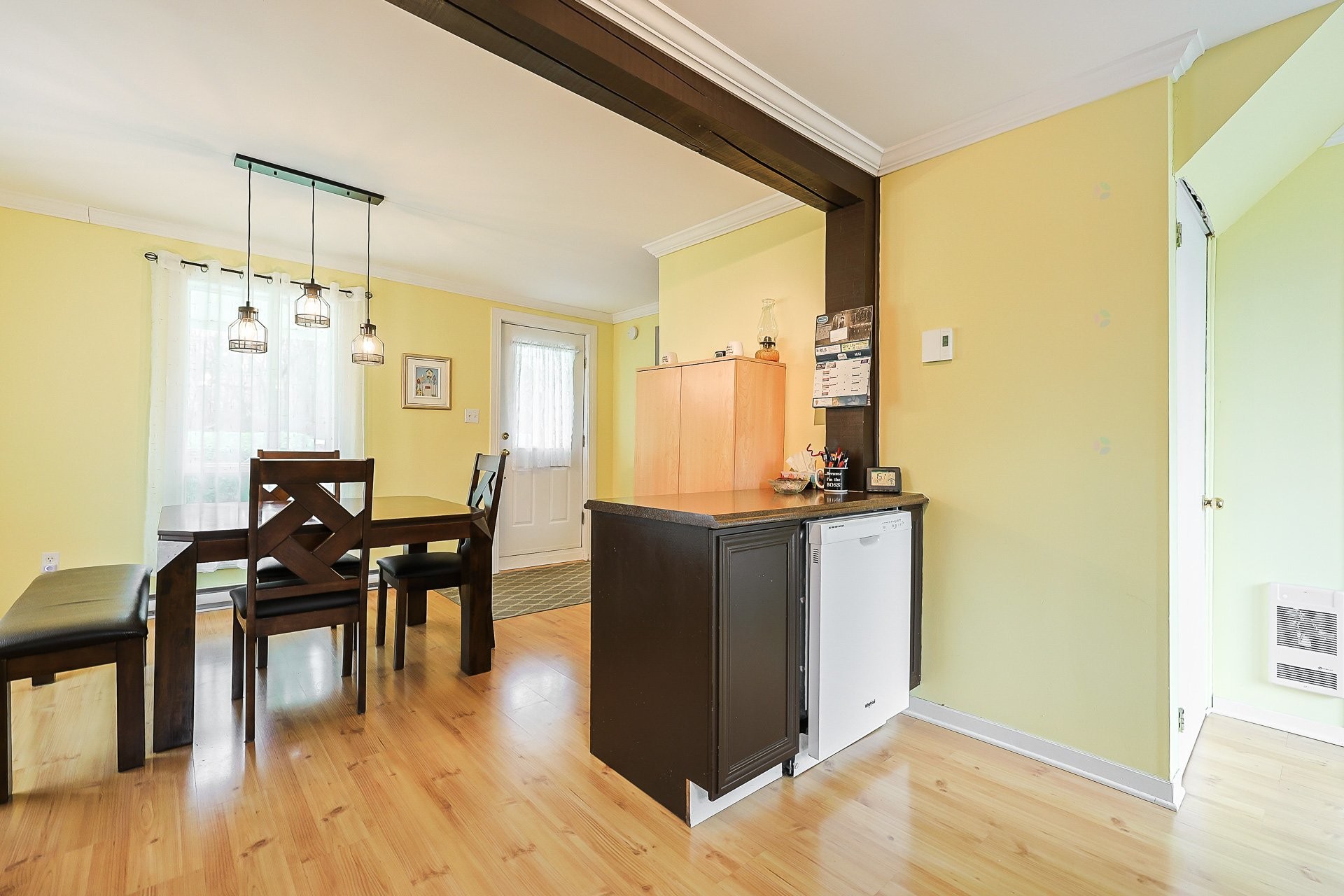 









183


Rue St-Julien

,
Papineauville,




QC
J0V1R0

