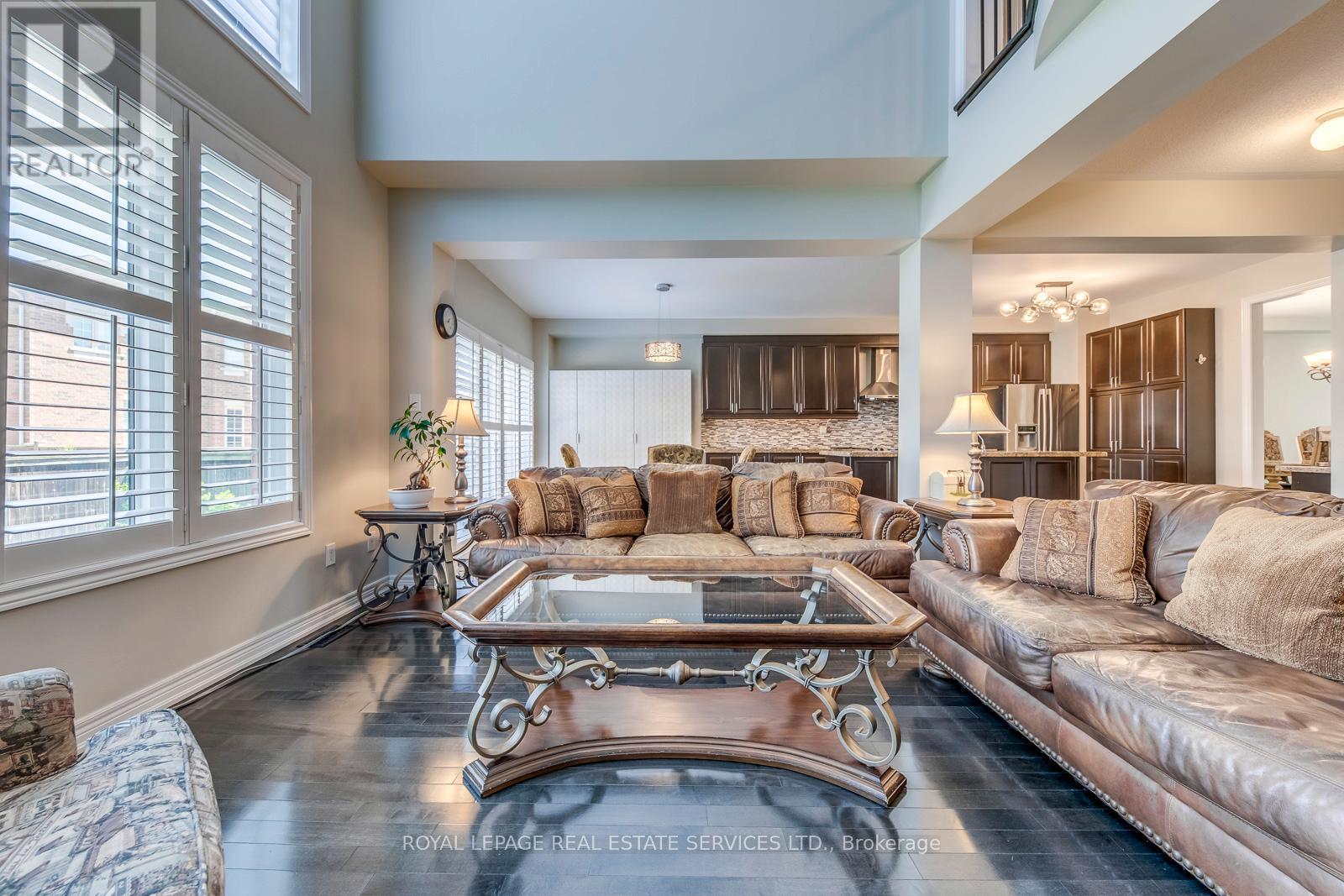 












431 BURLOAK DRIVE

,
Oakville,




Ontario
L6L6W8

