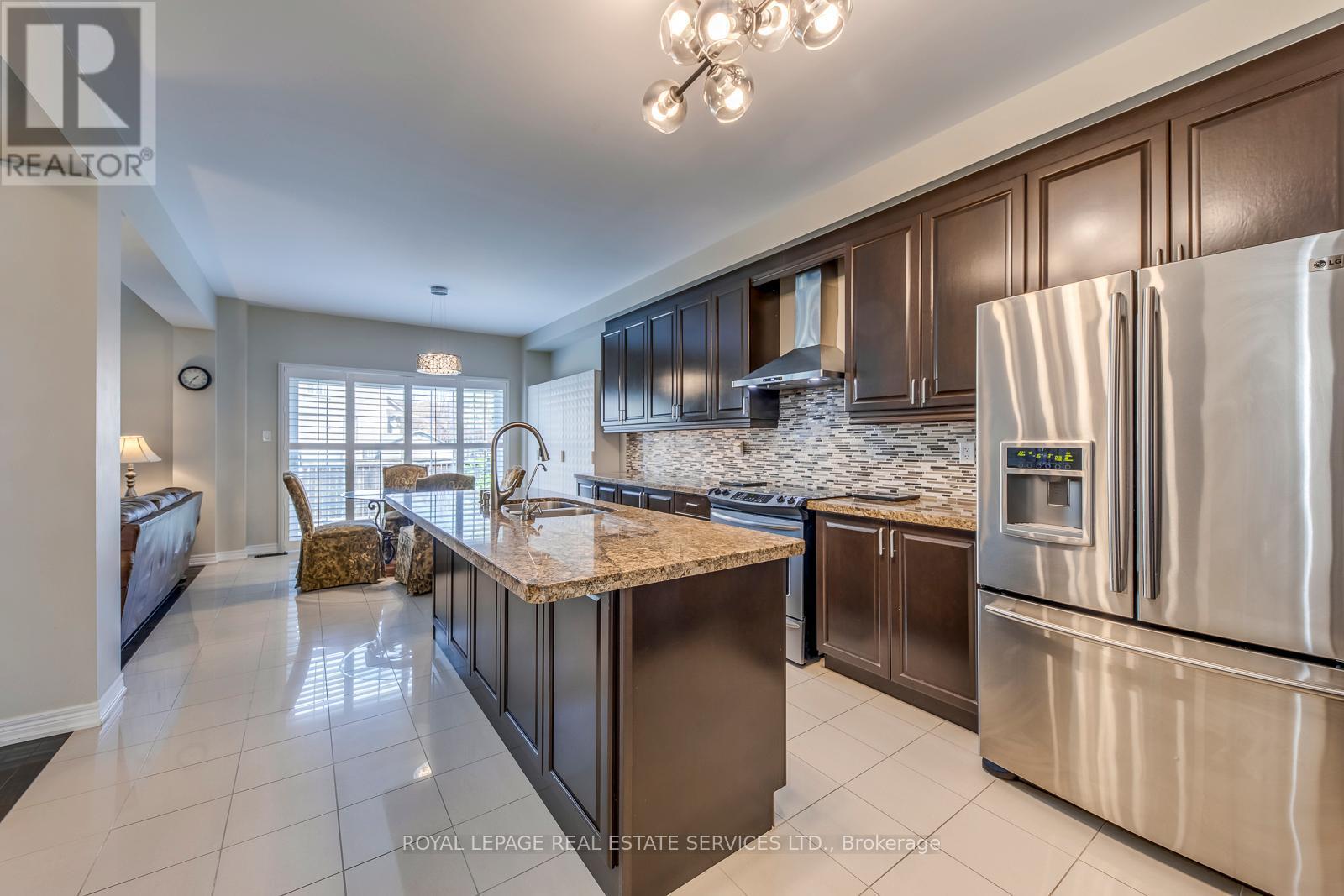 












431 BURLOAK DRIVE

,
Oakville,




Ontario
L6L6W8

