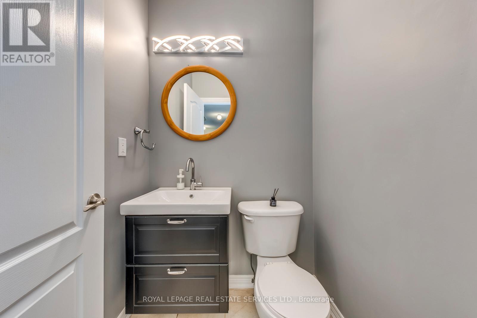 












431 BURLOAK DRIVE

,
Oakville,




Ontario
L6L6W8

