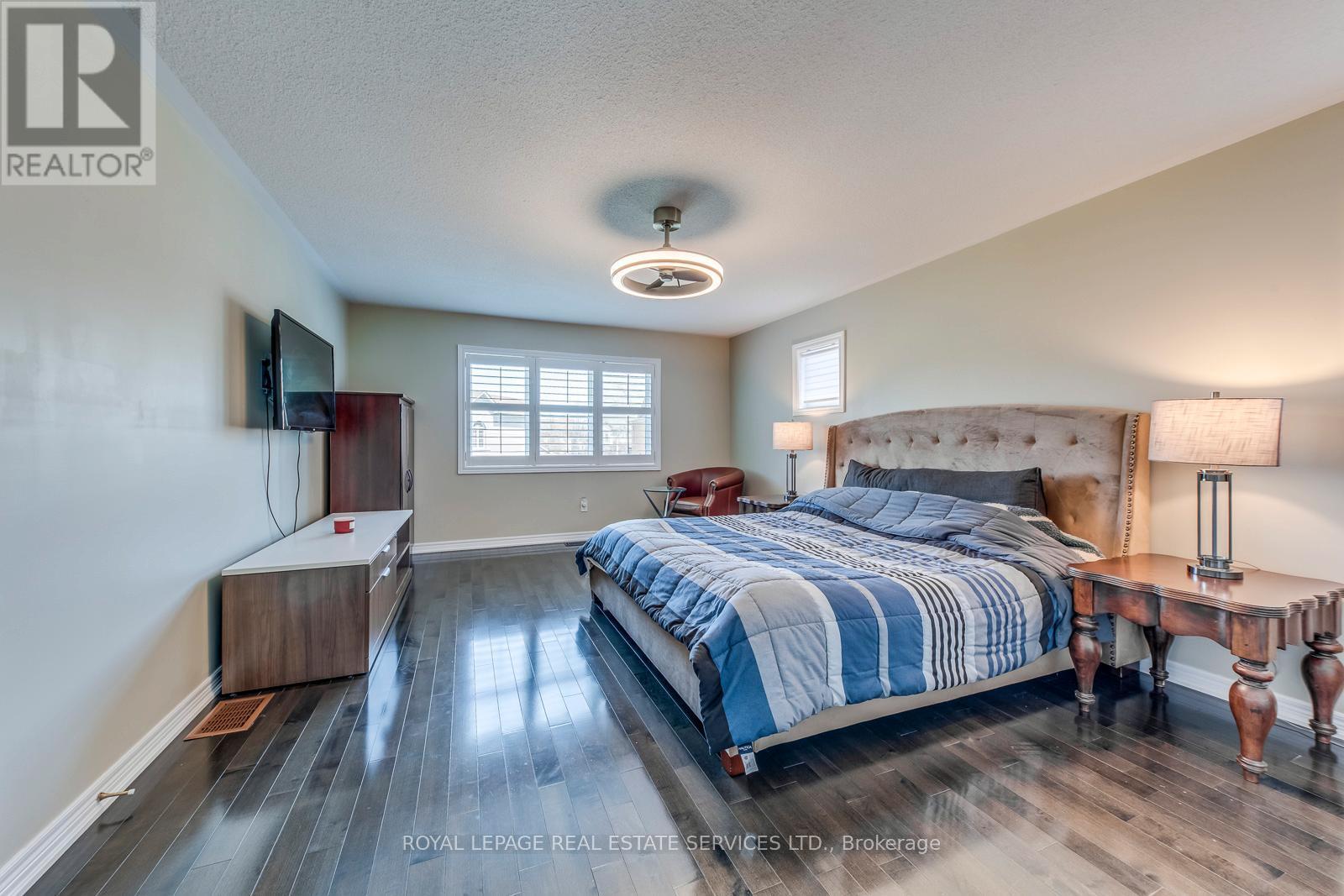 












431 BURLOAK DRIVE

,
Oakville,




Ontario
L6L6W8


