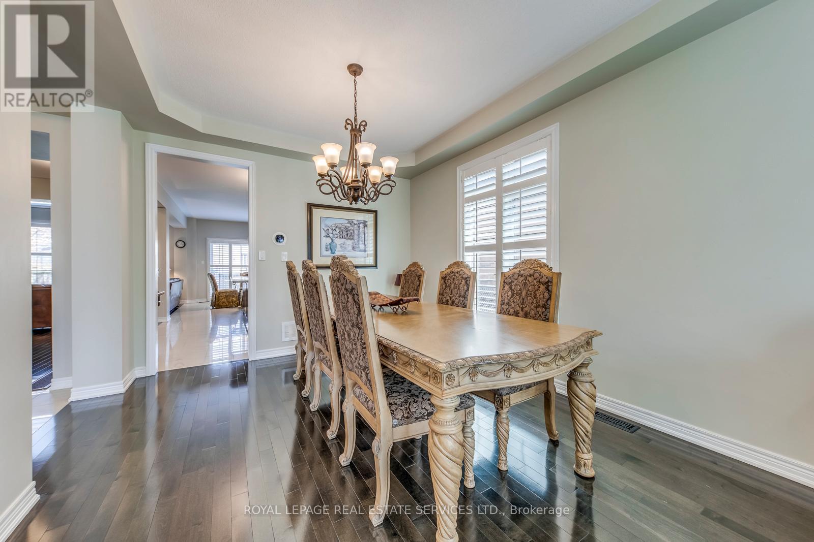 












431 BURLOAK DRIVE

,
Oakville,




Ontario
L6L6W8

