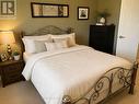 Large primary bedroom with ensuite