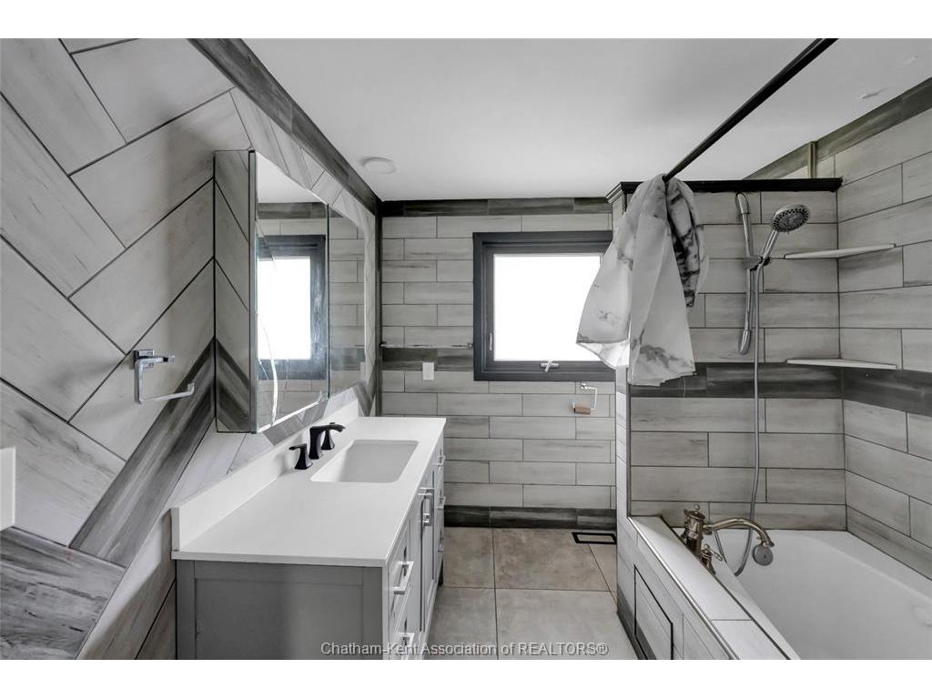 









74


CHESTNUT

Drive,
Chatham,




ON
N7M 4Z1

