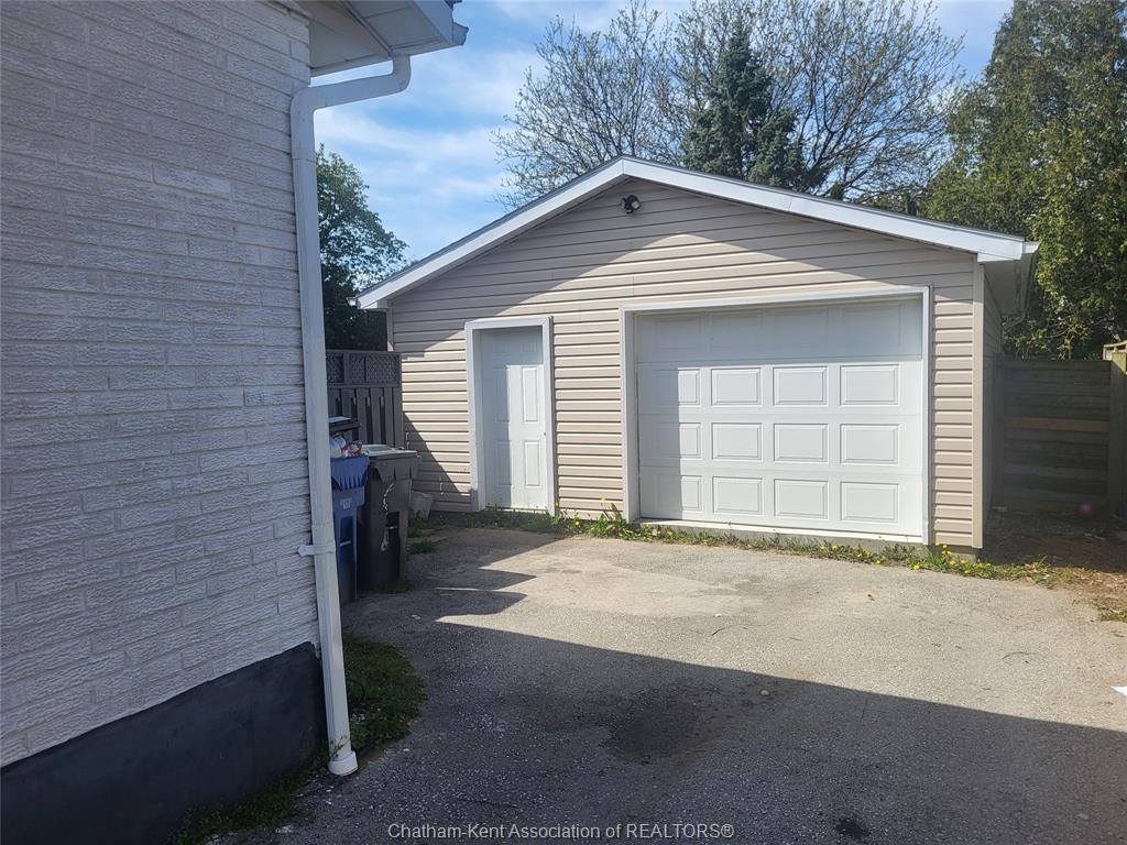 









74


CHESTNUT

Drive,
Chatham,




ON
N7M 4Z1

