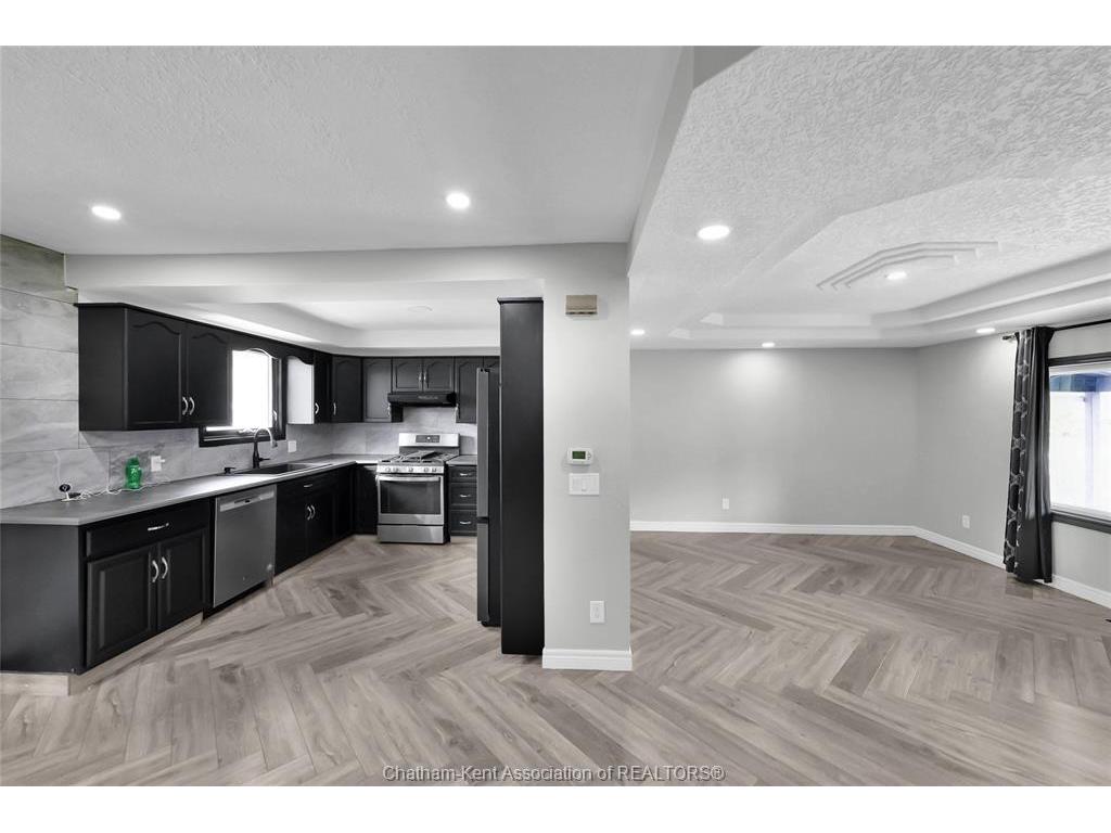 









74


CHESTNUT

Drive,
Chatham,




ON
N7M 4Z1


