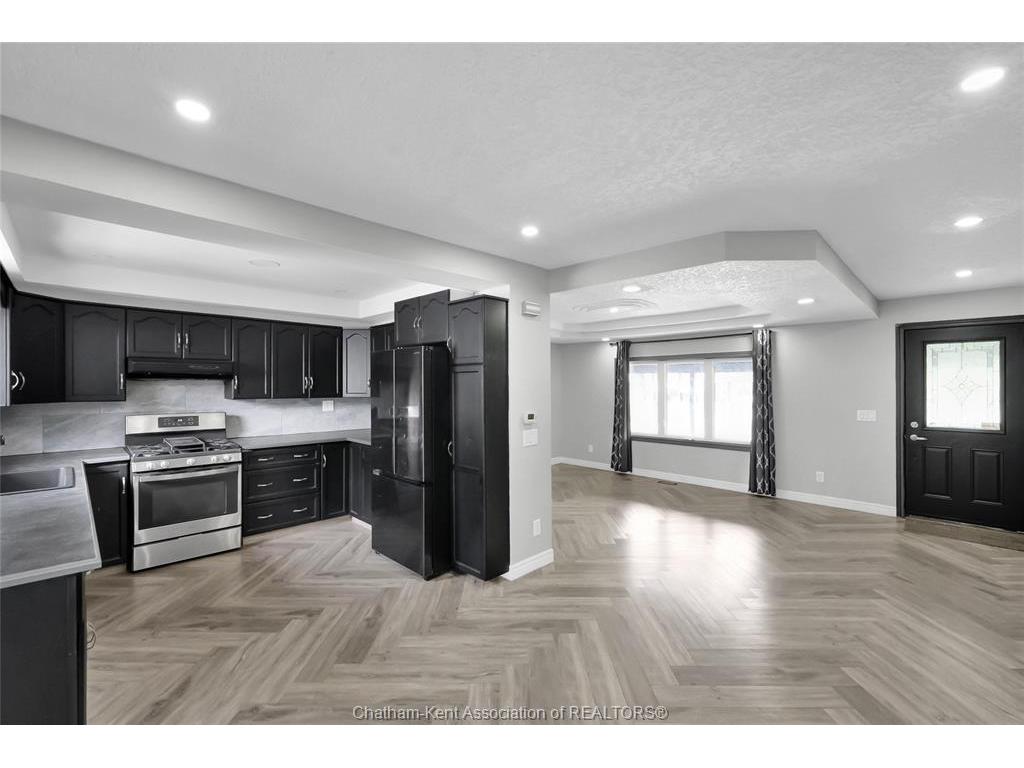 









74


CHESTNUT

Drive,
Chatham,




ON
N7M 4Z1

