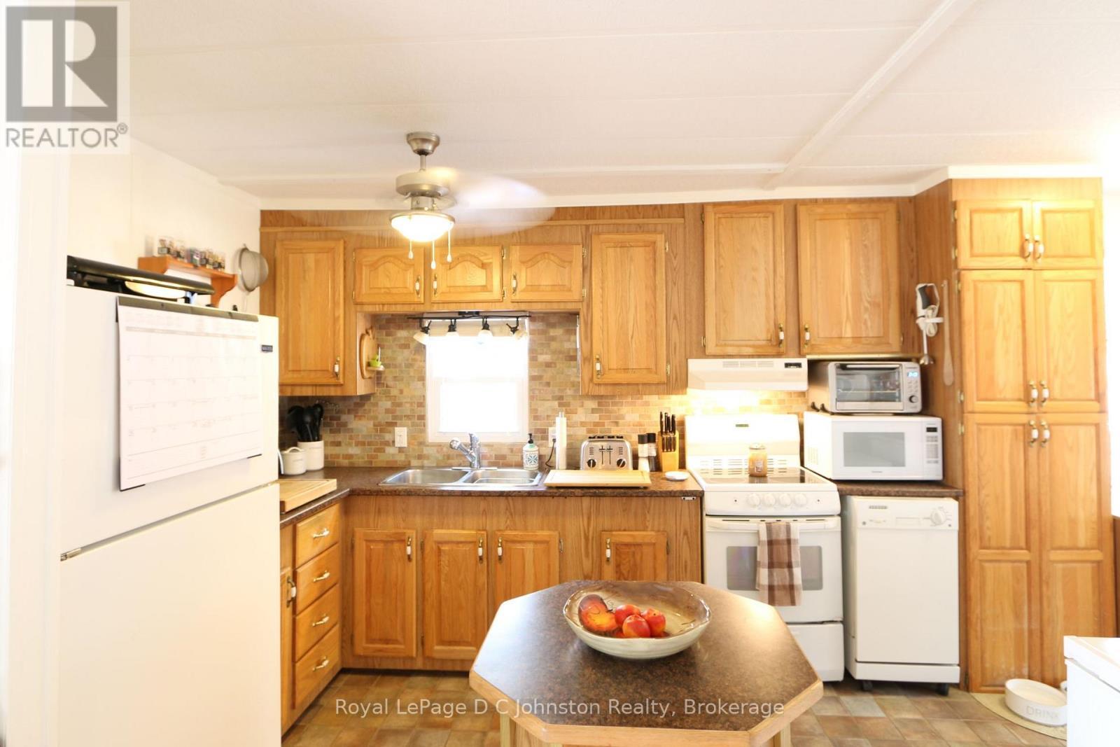 












337 BRUCE ROAD #13

,
First Nations,




Ontario
N0H2L0

