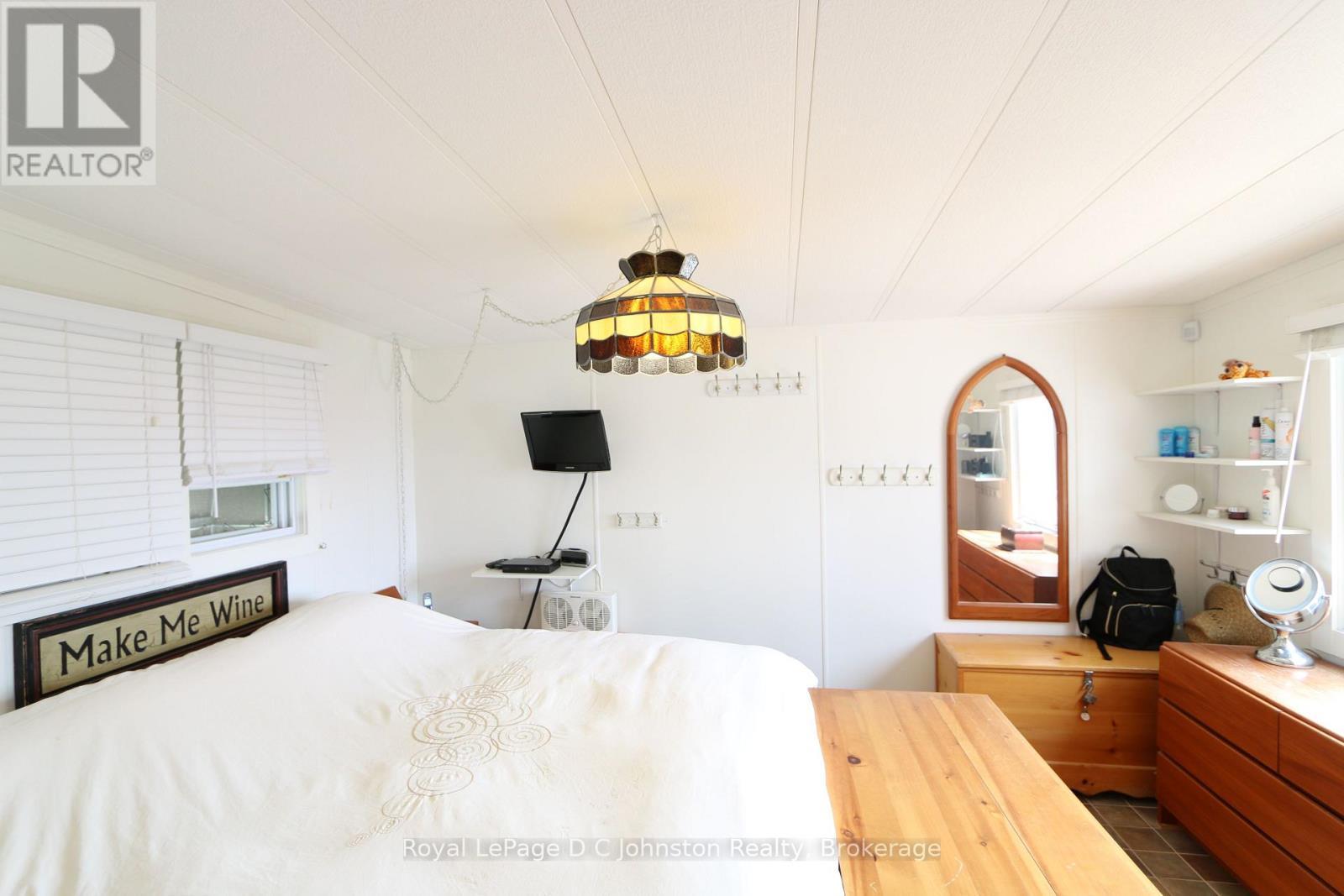 












337 BRUCE ROAD #13

,
First Nations,




Ontario
N0H2L0

