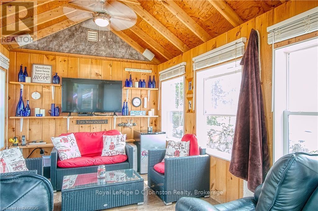 












337 BRUCE ROAD #13

,
First Nations,




Ontario
N0H2L0

