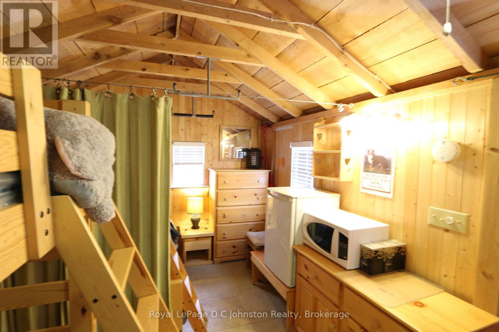 












337 BRUCE ROAD #13

,
First Nations,




Ontario
N0H2L0

