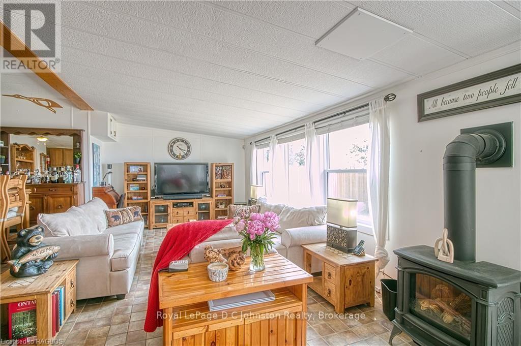 












337 BRUCE ROAD #13

,
First Nations,




Ontario
N0H2L0

