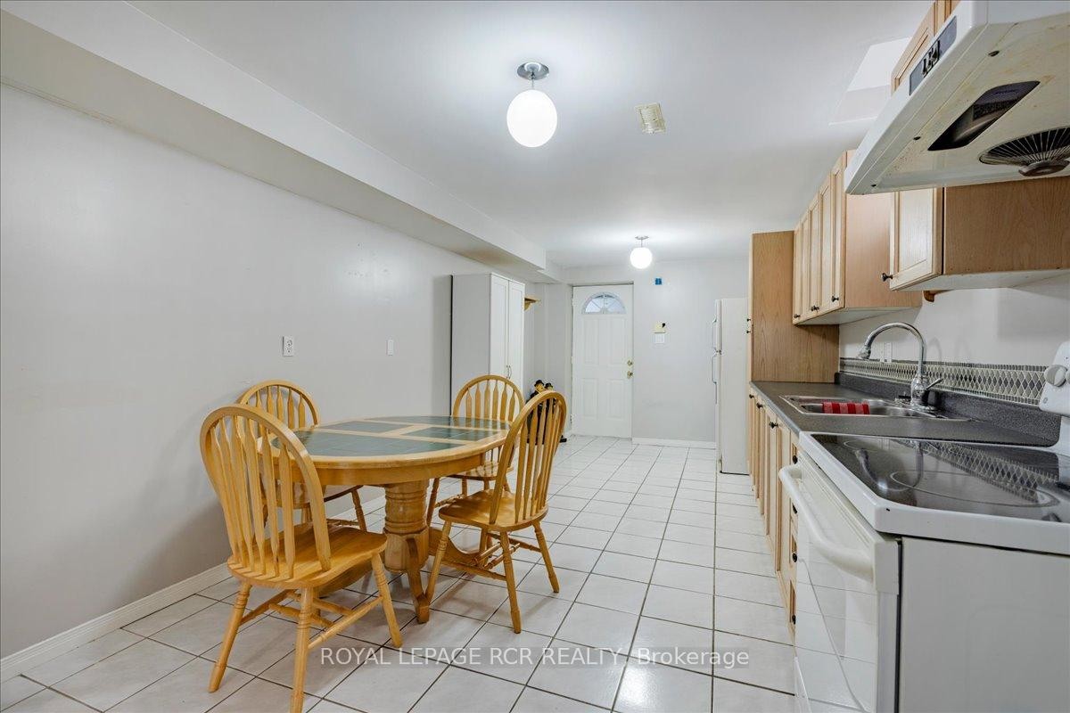 









293


Van Kirk

Drive,
Brampton,




ON
L7A 1M3

