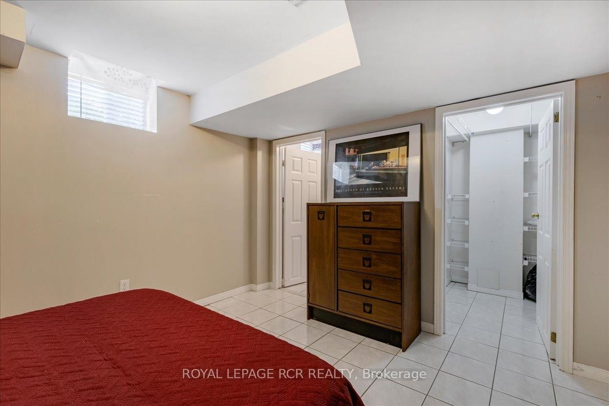 









293


Van Kirk

Drive,
Brampton,




ON
L7A 1M3

