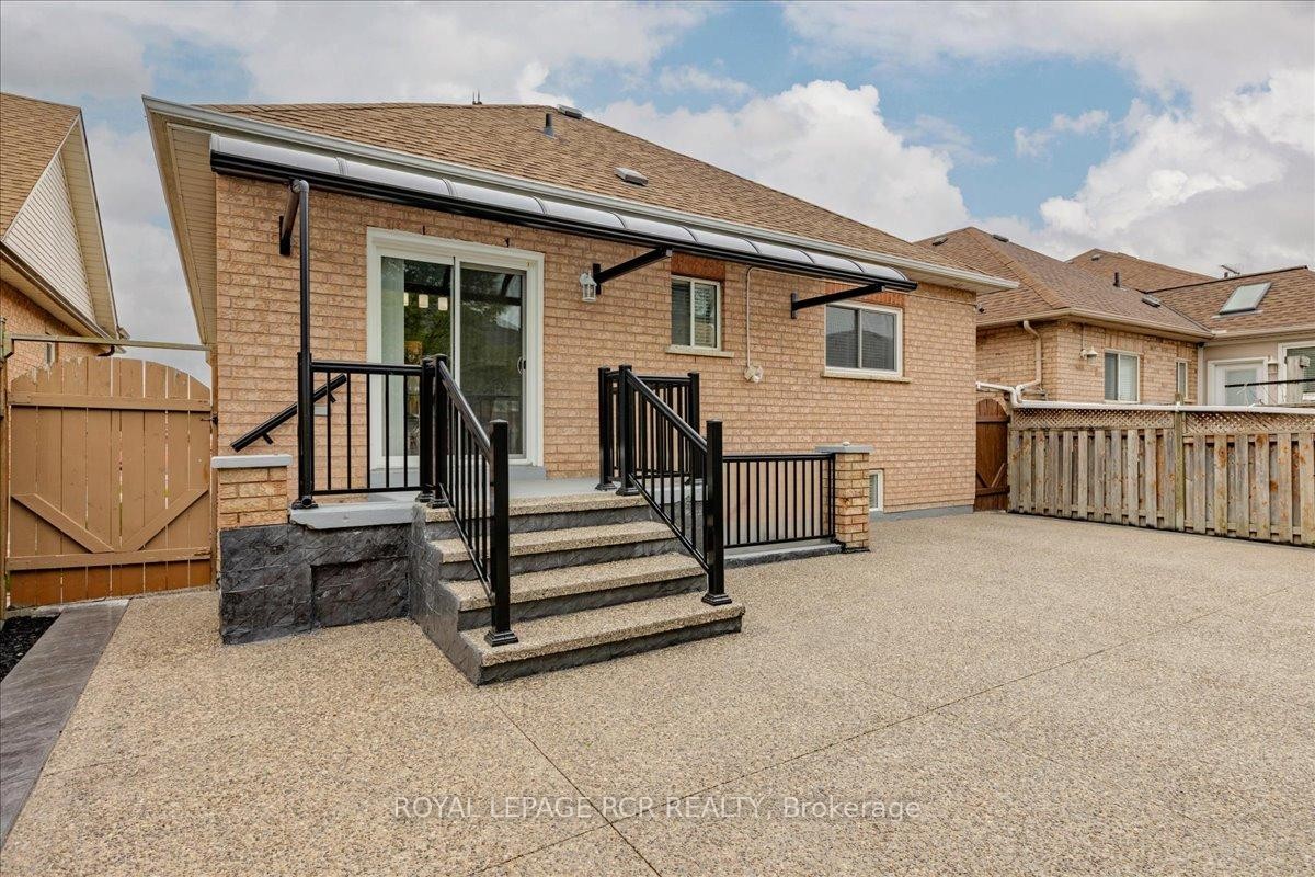 









293


Van Kirk

Drive,
Brampton,




ON
L7A 1M3

