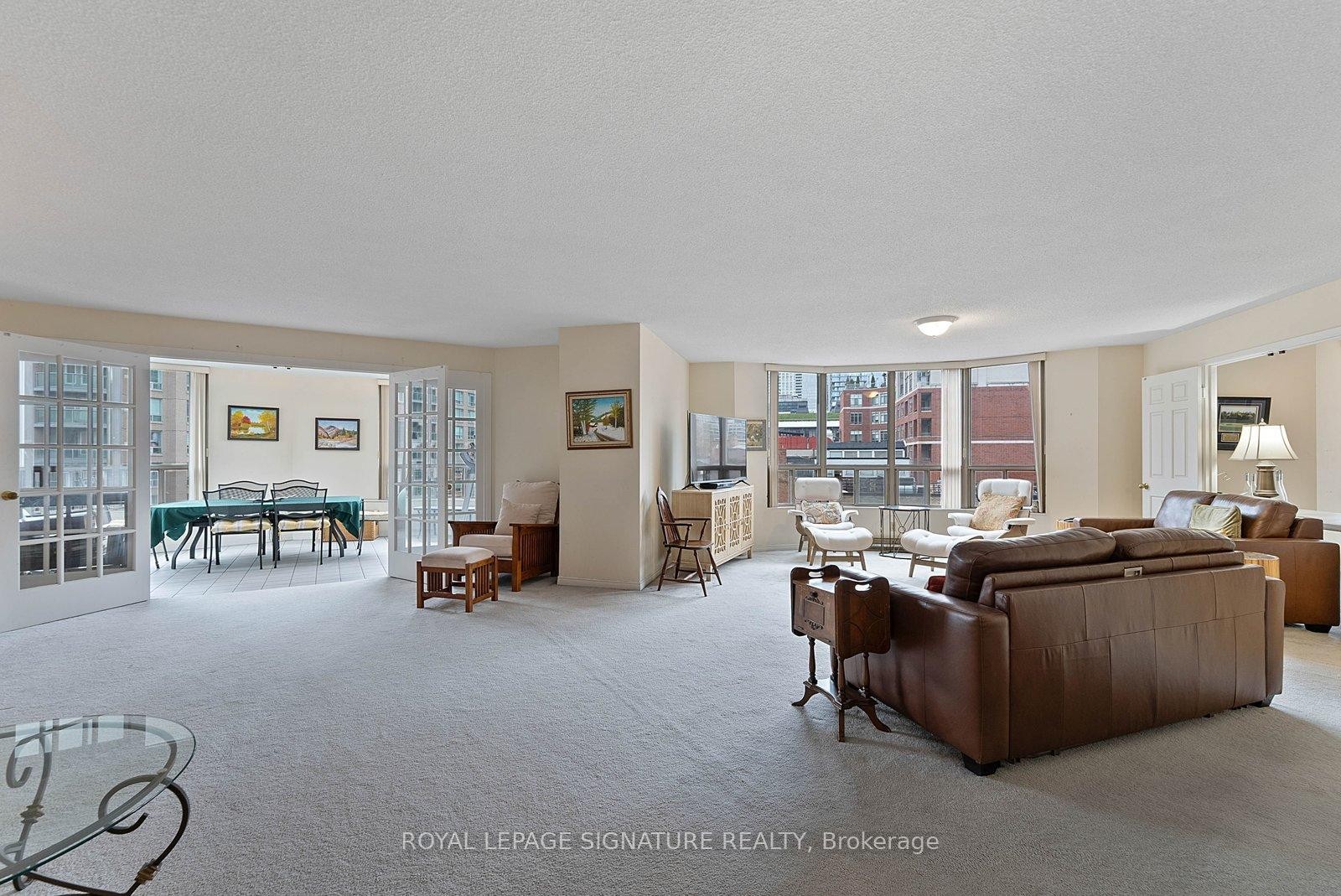 









25


George

Street, 503,
Toronto,




ON
M5A 4L8

