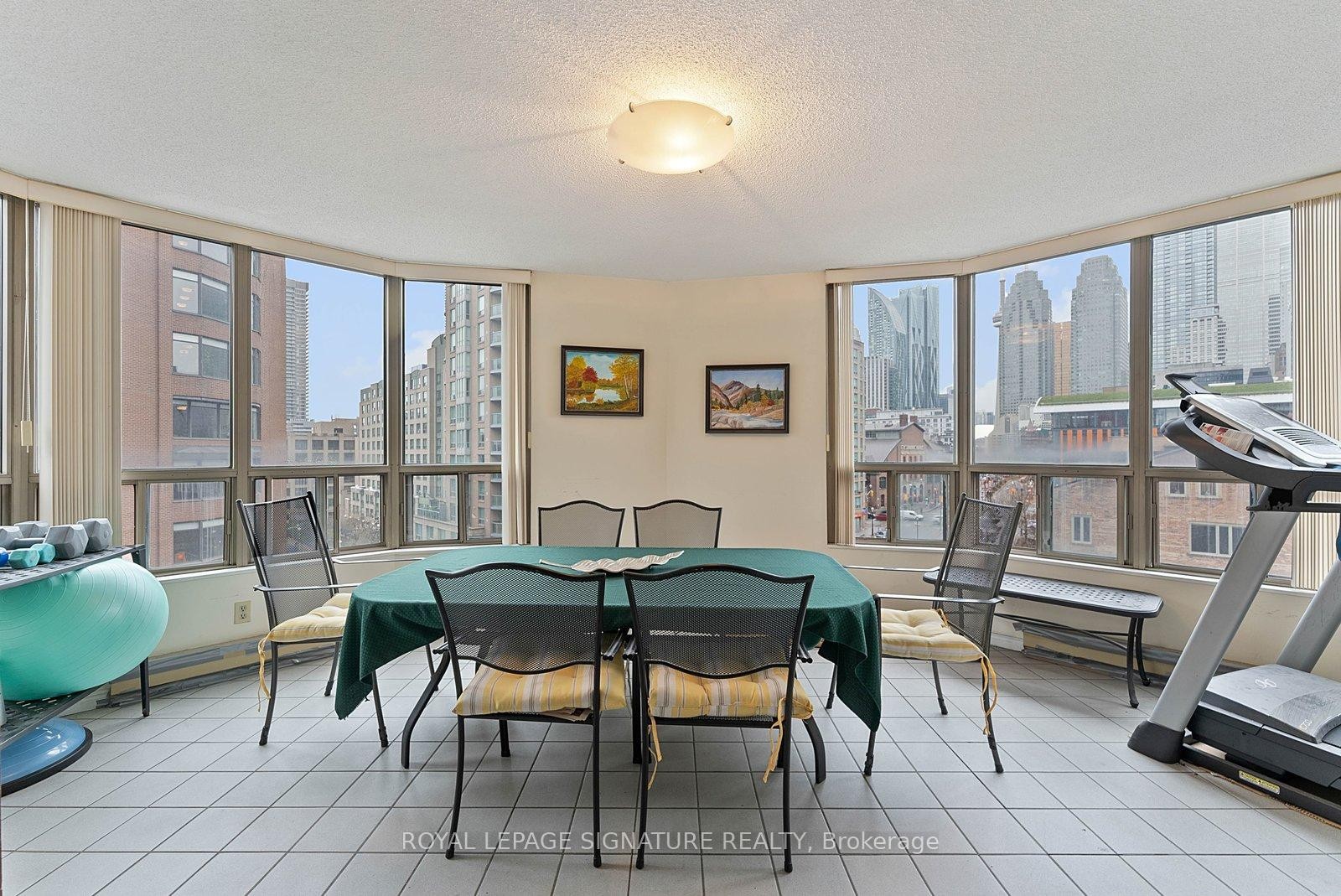 









25


George

Street, 503,
Toronto,




ON
M5A 4L8

