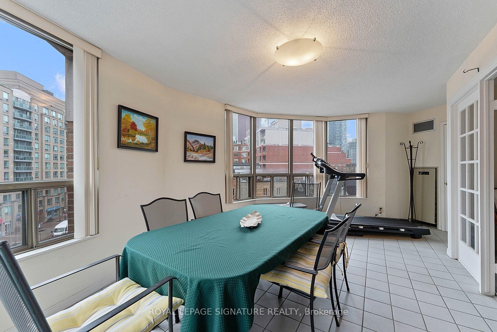 









25


George

Street, 503,
Toronto,




ON
M5A 4L8

