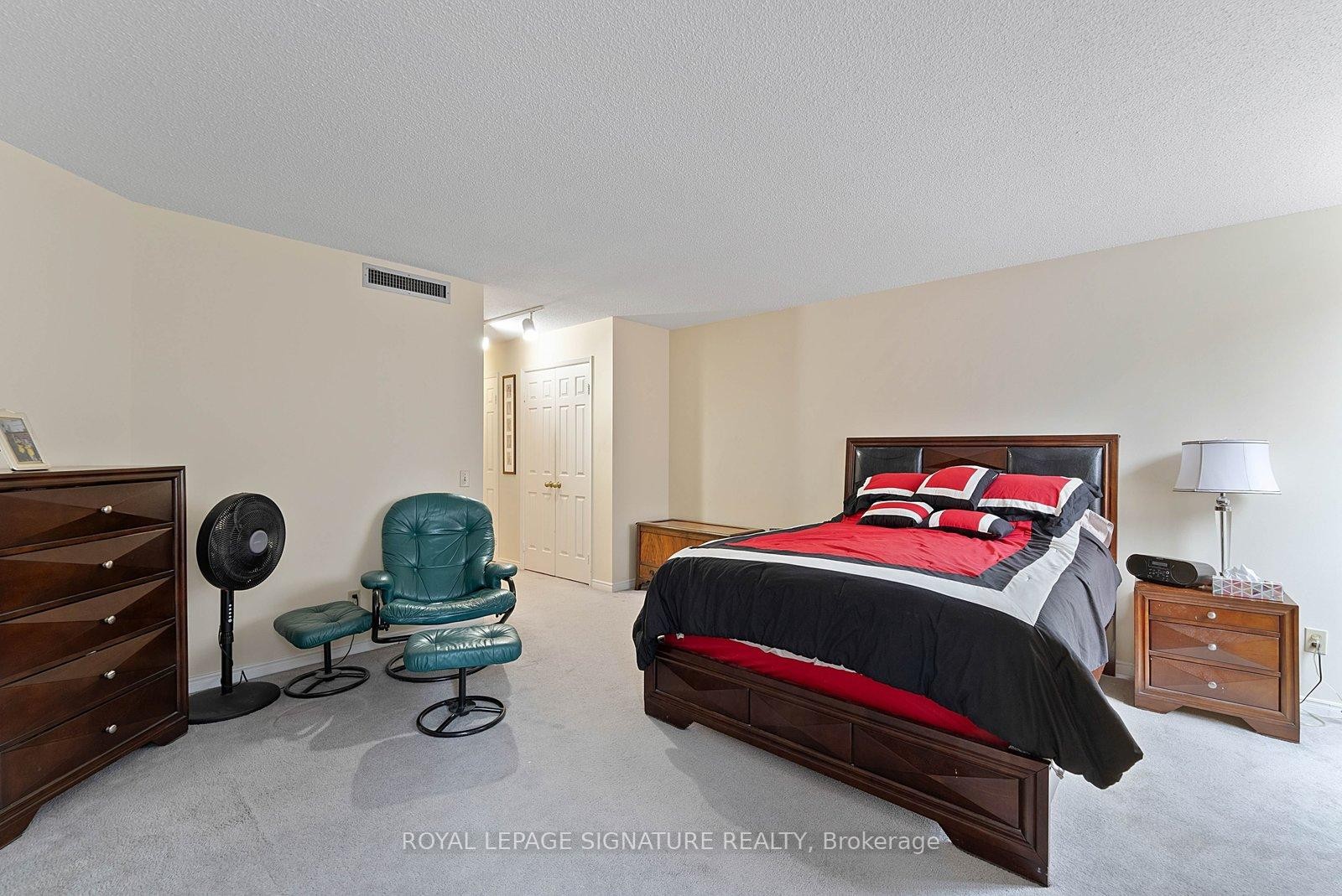 









25


George

Street, 503,
Toronto,




ON
M5A 4L8

