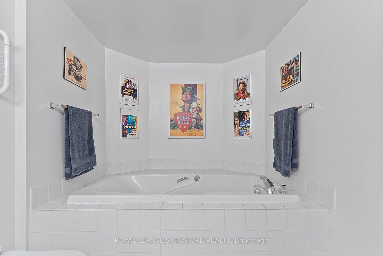 









25


George

Street, 503,
Toronto,




ON
M5A 4L8

