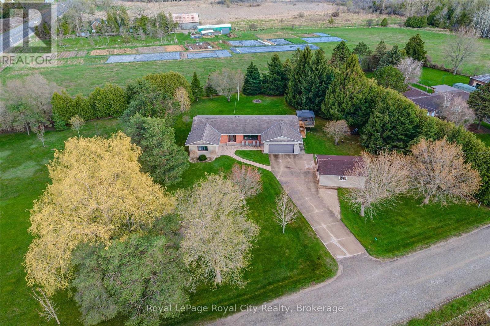 












7463 CONSERVATION ROAD

,
Guelph/Eramosa,




Ontario
N1E0N9


