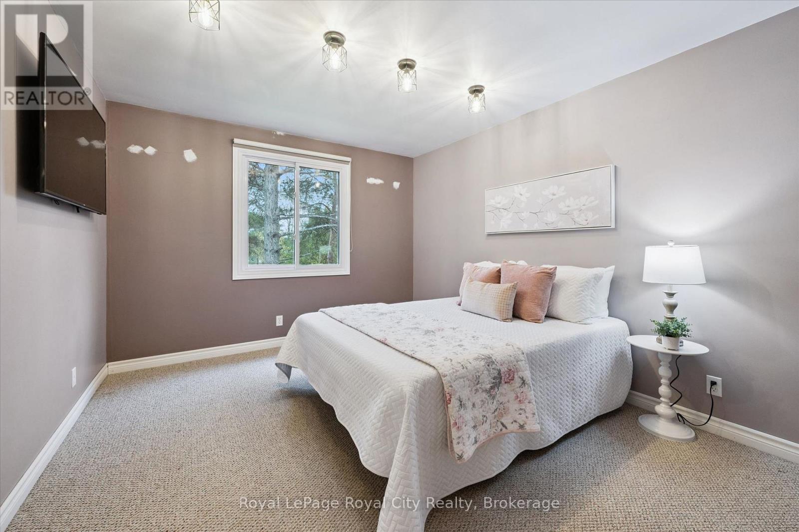 












7463 CONSERVATION ROAD

,
Guelph/Eramosa,




Ontario
N1E0N9

