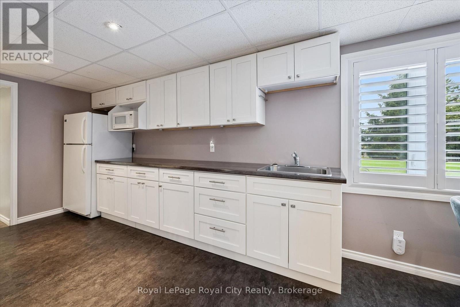 












7463 CONSERVATION ROAD

,
Guelph/Eramosa,




Ontario
N1E0N9

