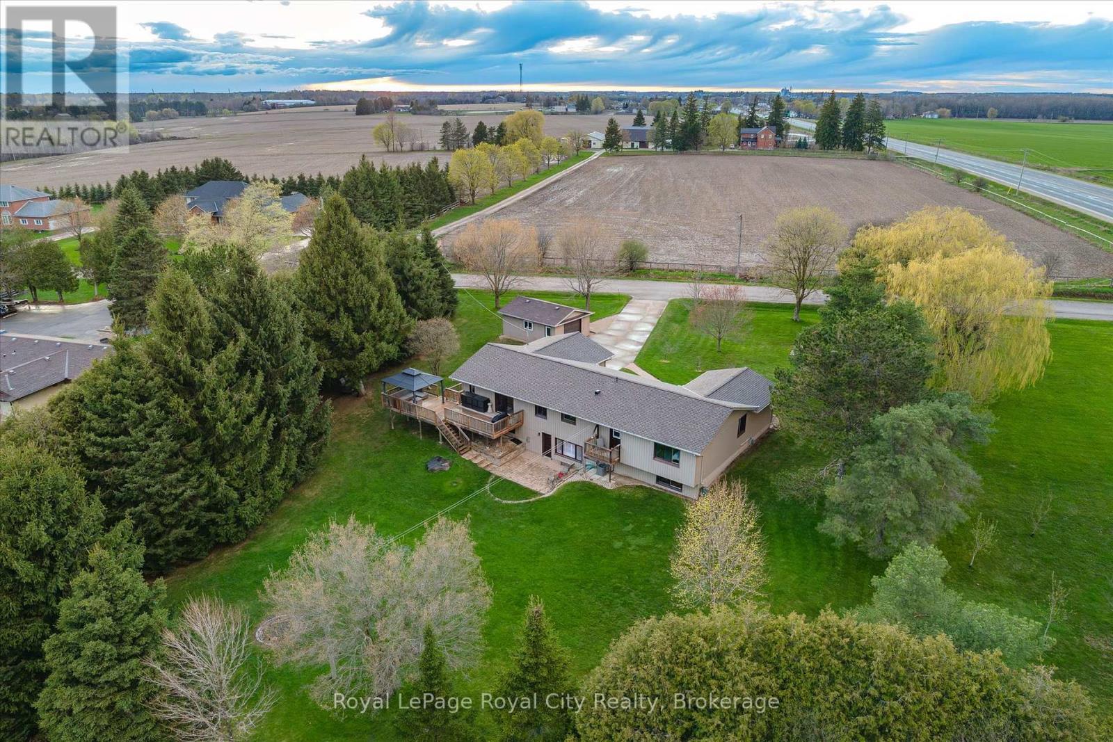 












7463 CONSERVATION ROAD

,
Guelph/Eramosa,




Ontario
N1E0N9

