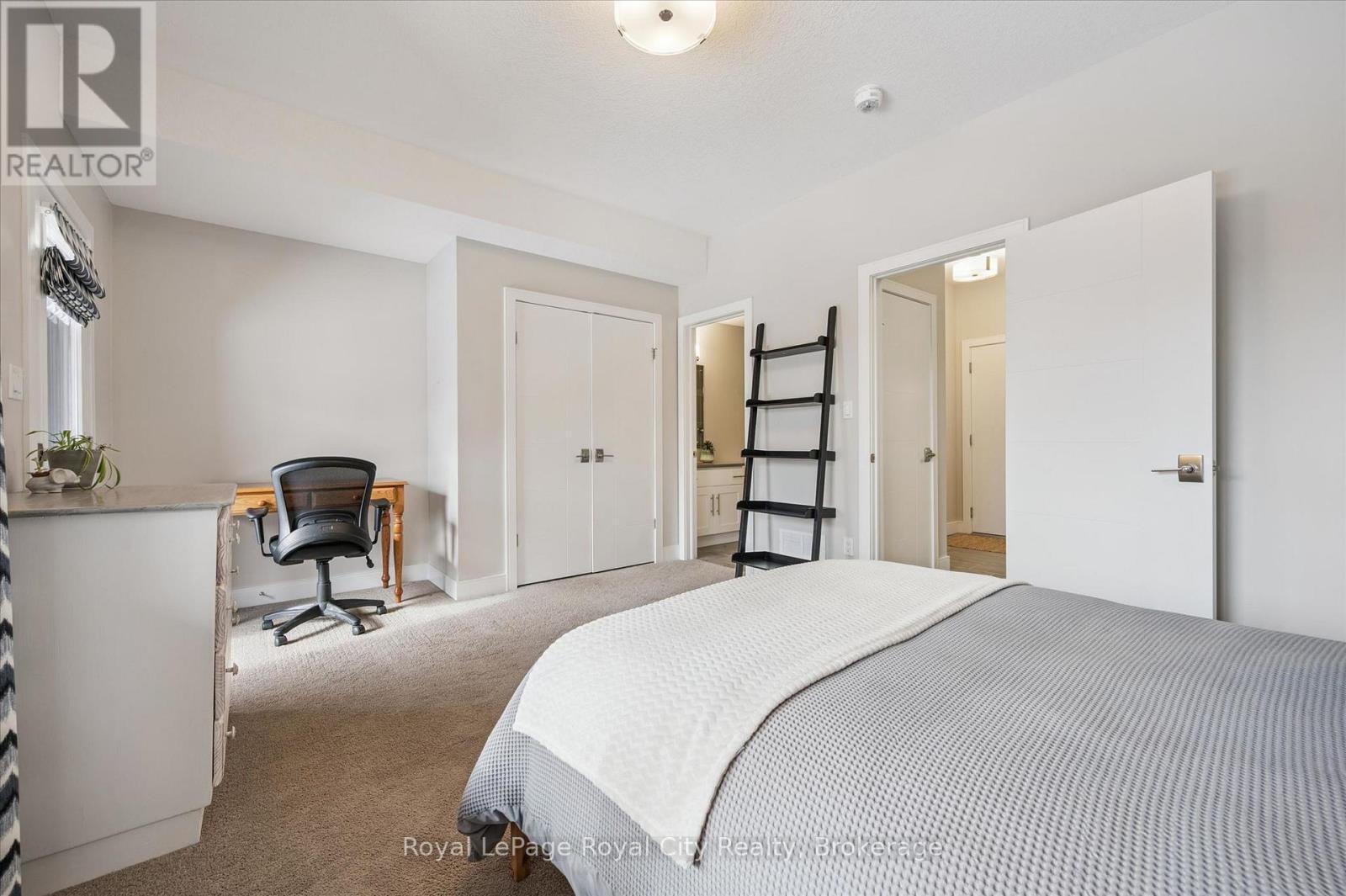 












25 - 60 ARKELL ROAD

,
Guelph (Kortright East),




Ontario
N1L0N7

