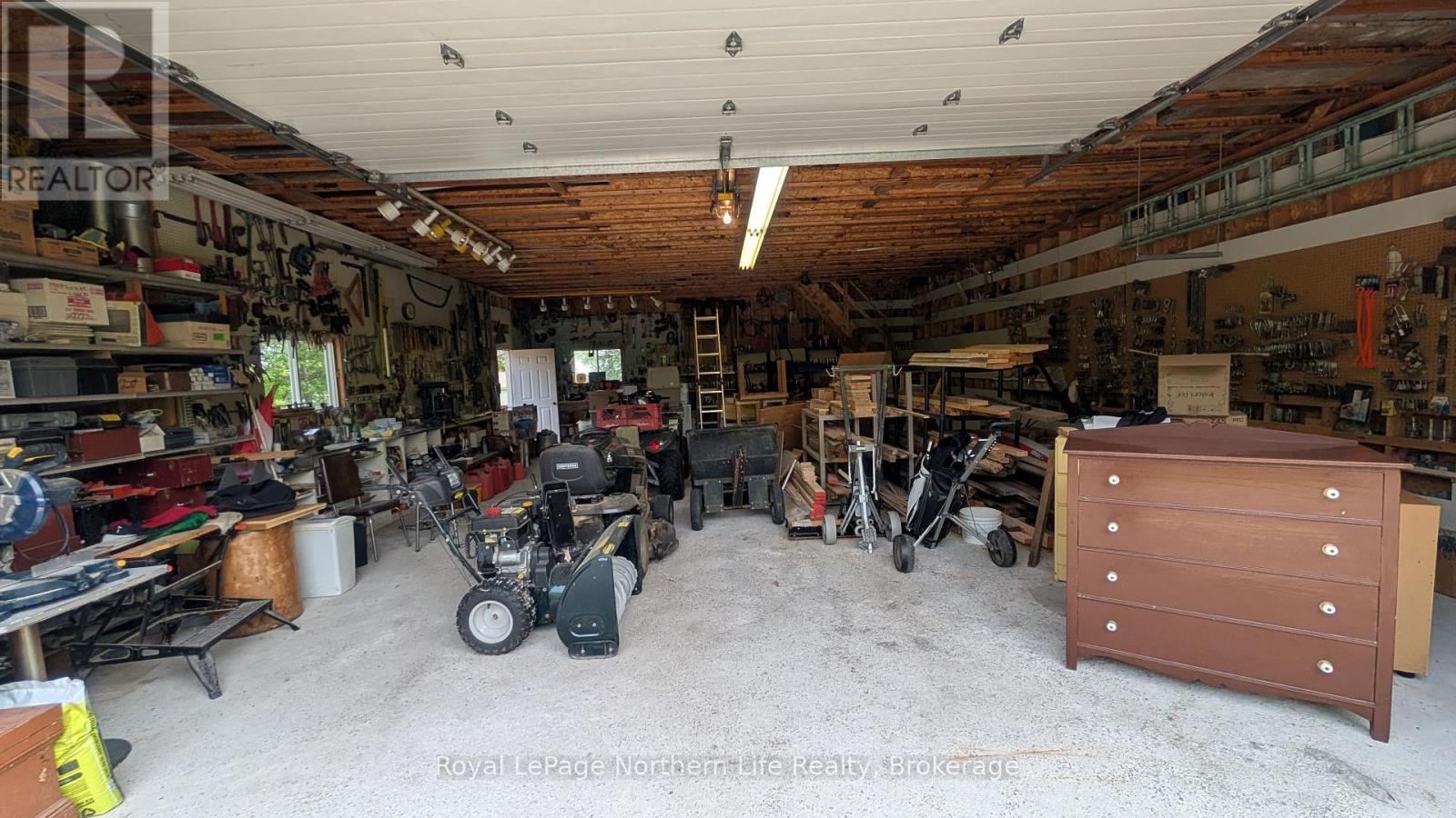 












16 COMEAU ROAD

,
West Nipissing (Verner),




Ontario
P0H2M0

