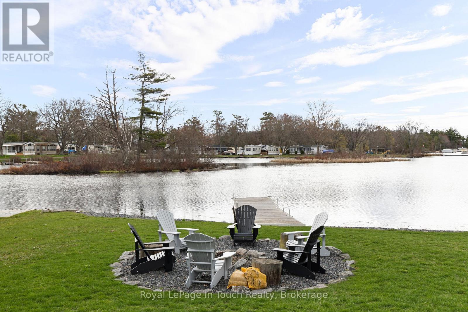 












110 LONE PINE ROAD

,
Georgian Bay (Baxter),




Ontario
L0K1S0

