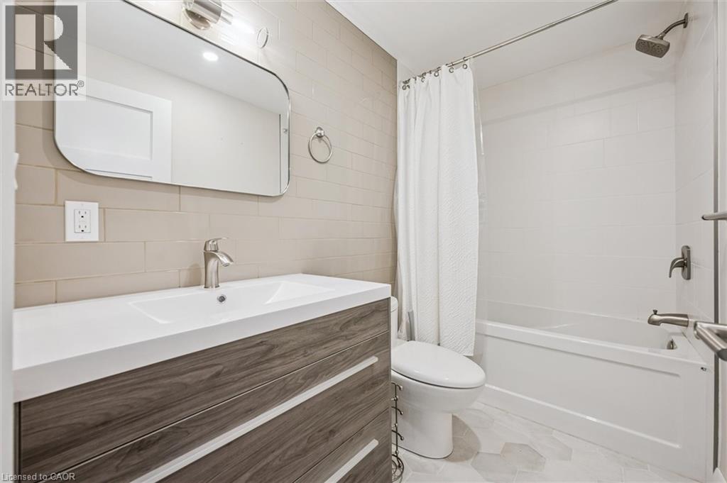 












292 GEDDES Street

,
Elora,




Ontario
N0B1S0

