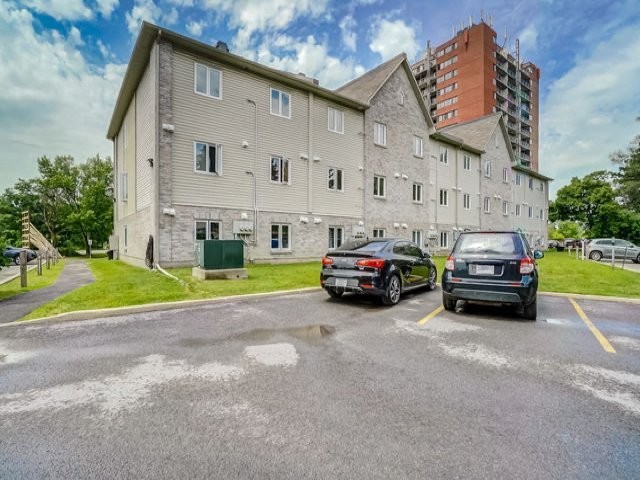 









184


Boul. de la Cité-des-Jeunes

, 3,
Gatineau (Hull),




QC
J8Y6L9

