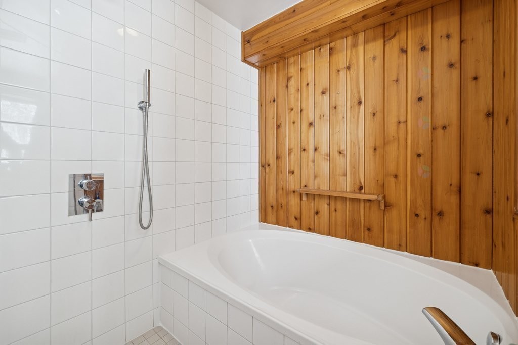 









3


Rue d'Ovesta

,
Cantley,




QC
J8V3B2

