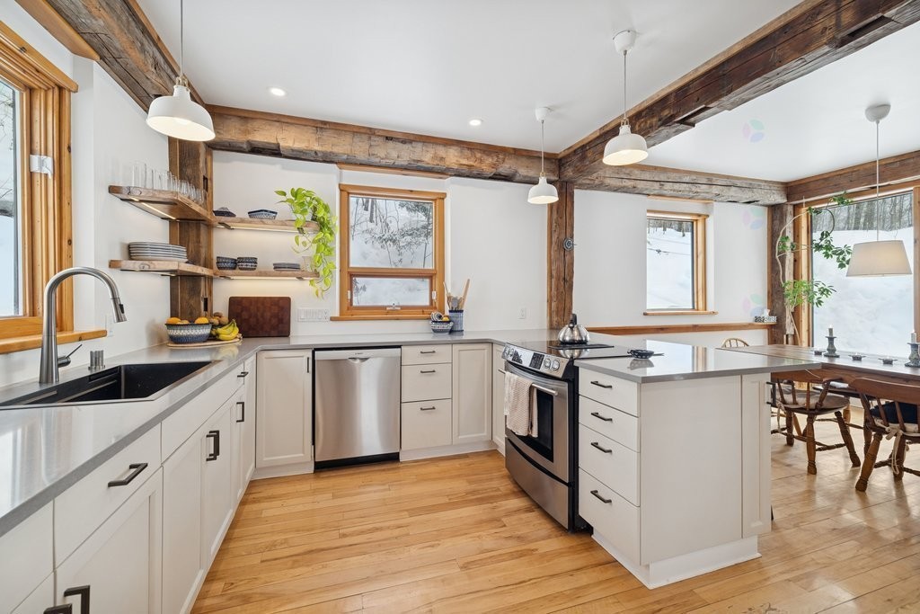 









3


Rue d'Ovesta

,
Cantley,




QC
J8V3B2

