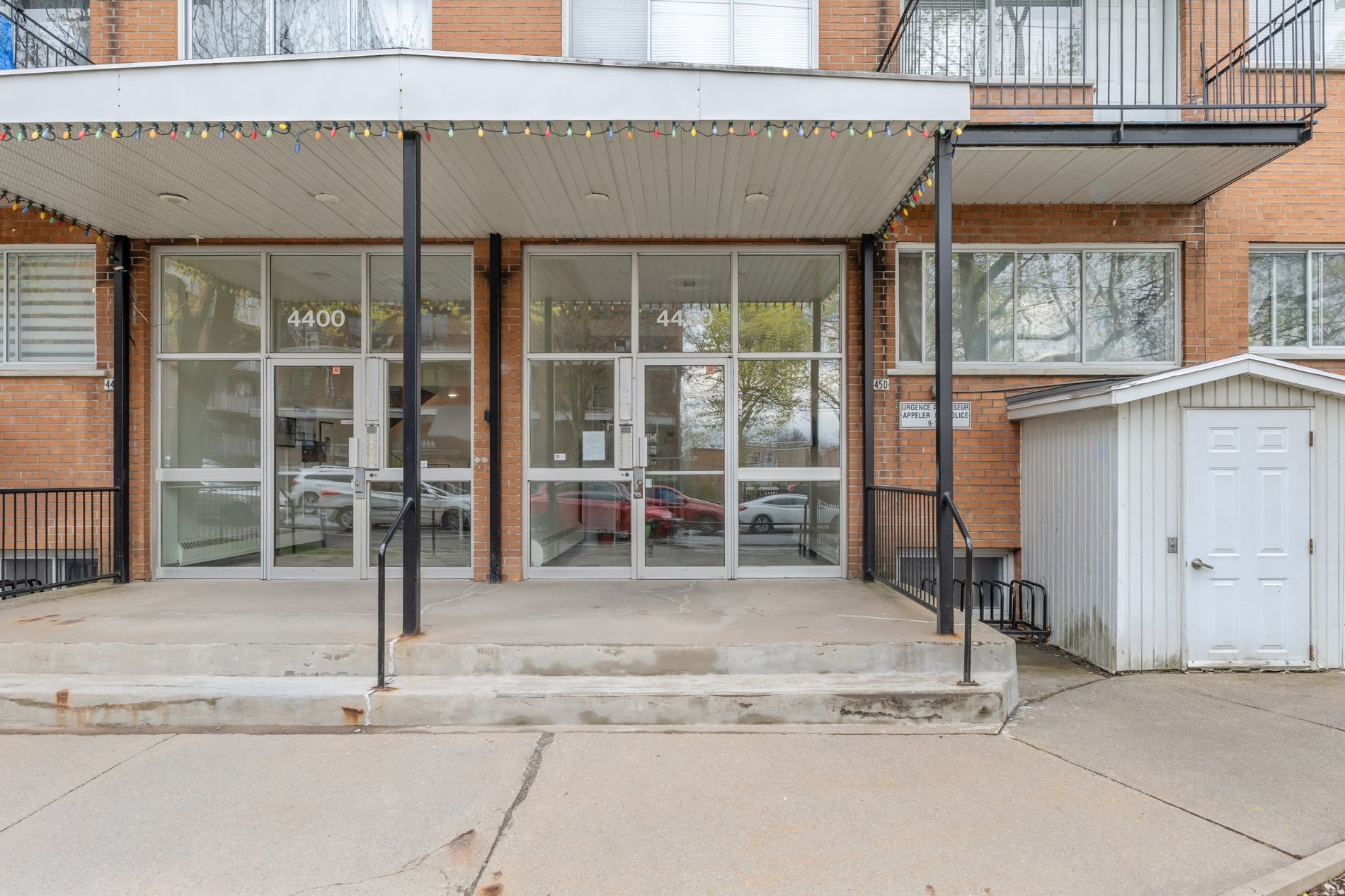 









4450


Av. Bourret

, 102,
Montréal (Côte-des-Neiges/Notre-Dame-de-Grâce),




QC
H3S1X2

