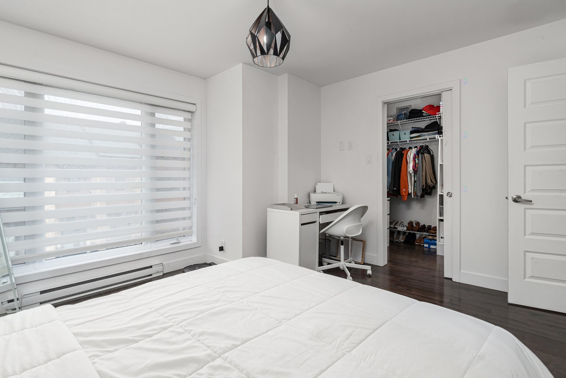 









273


Rue du Grenadier

,
Saint-Constant,




QC
J5A0L1

