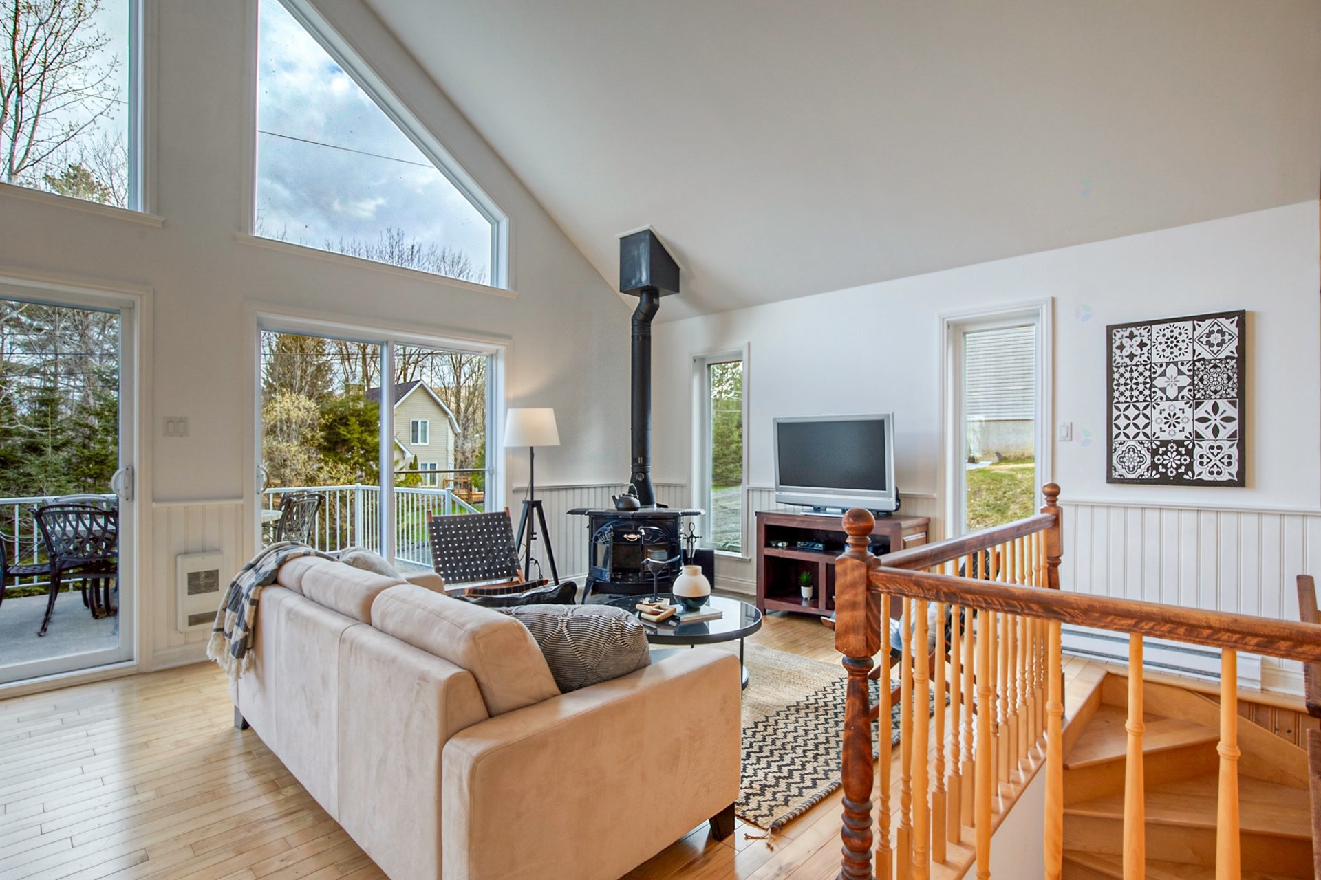 









120


Ch. Thibault

,
Sutton,




QC
J0E2K0

