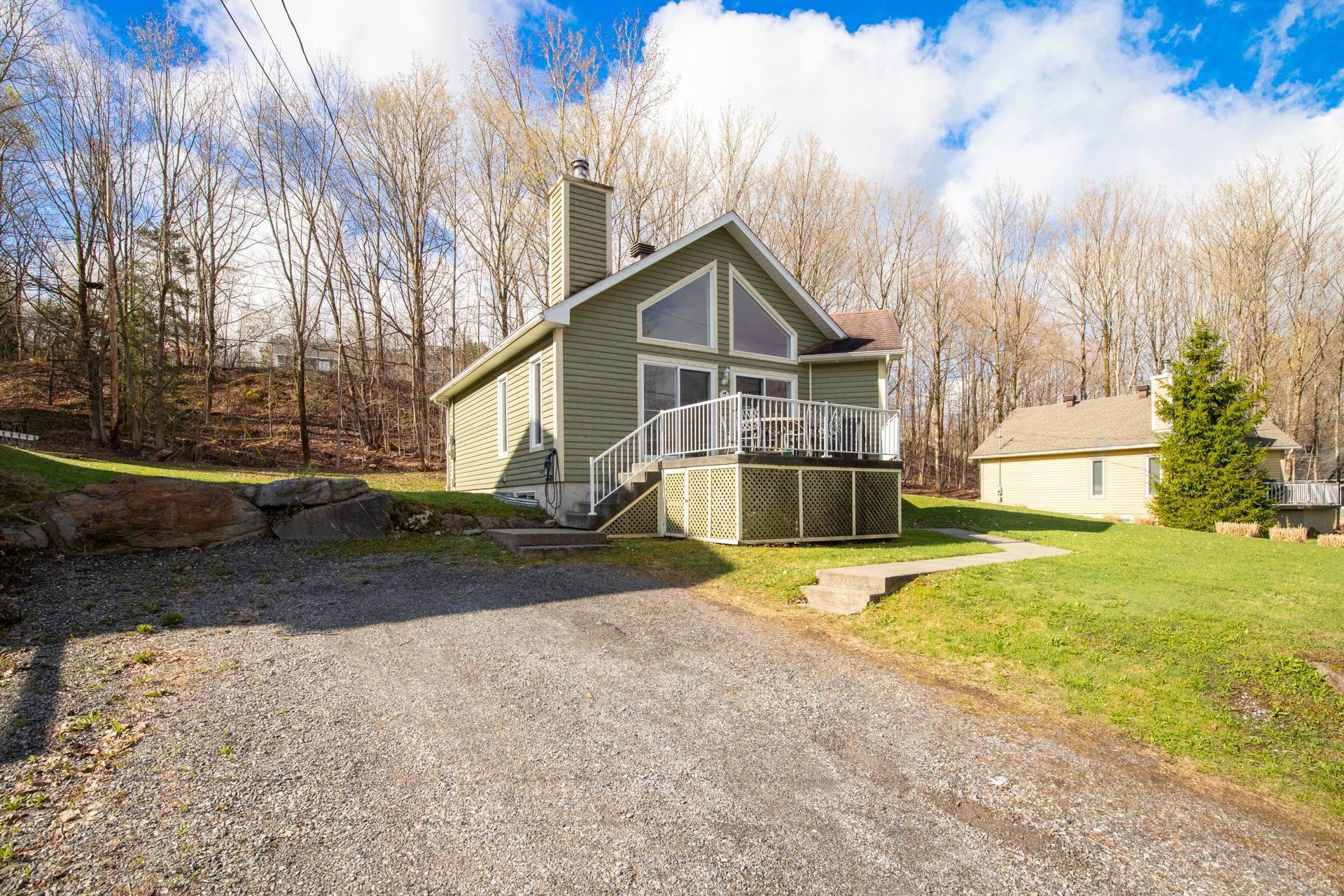 









120


Ch. Thibault

,
Sutton,




QC
J0E2K0

