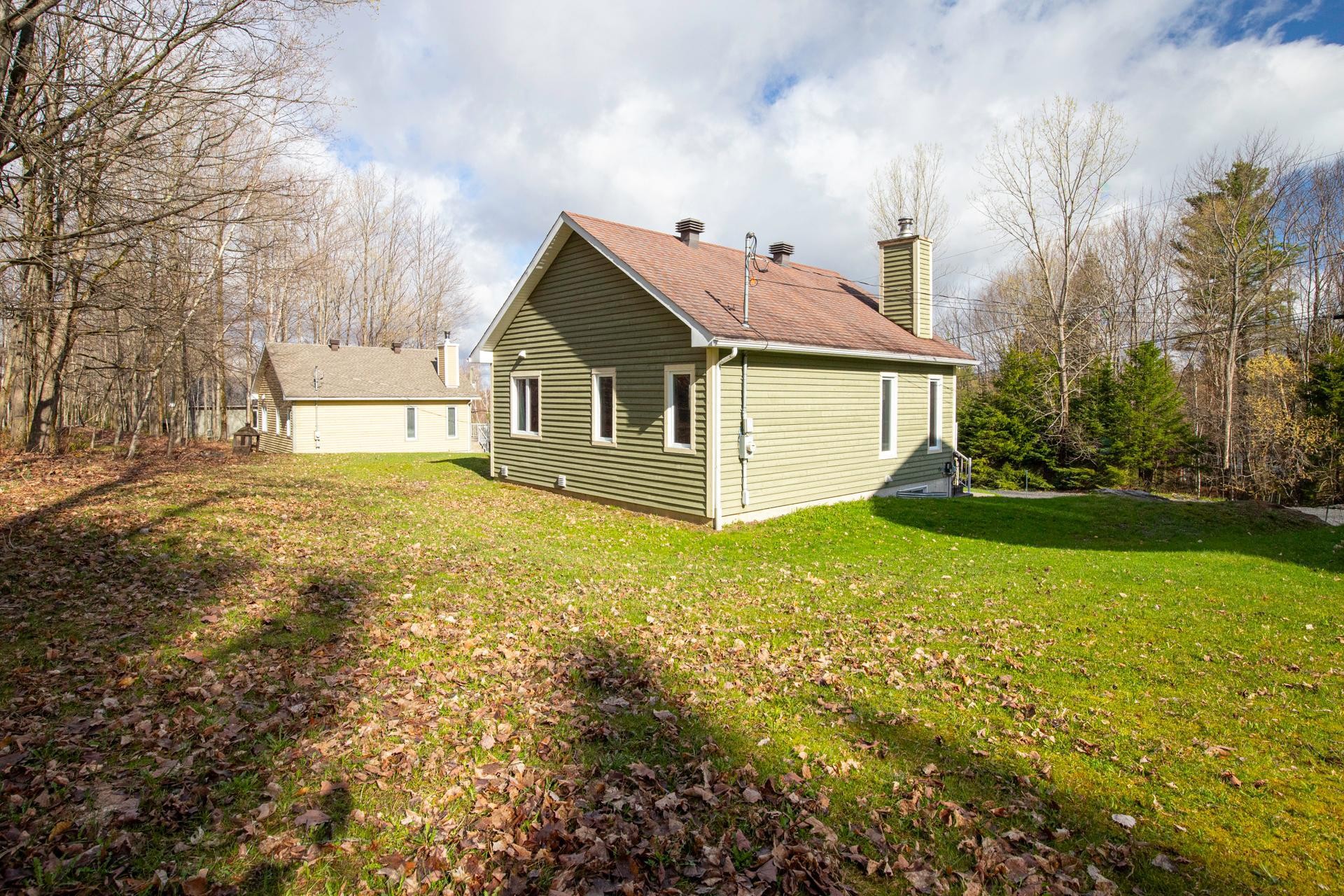 









120


Ch. Thibault

,
Sutton,




QC
J0E2K0

