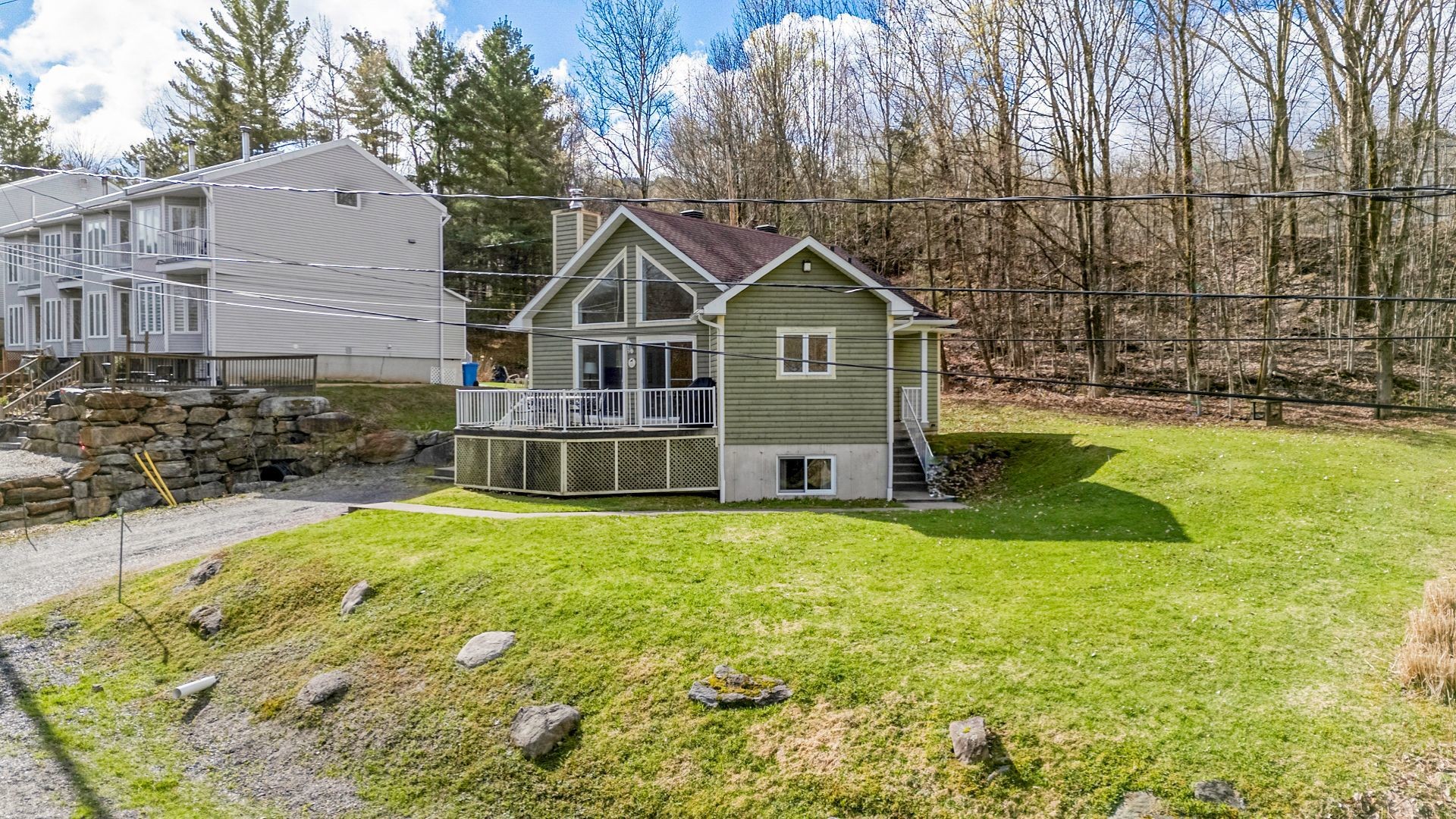 









120


Ch. Thibault

,
Sutton,




QC
J0E2K0

