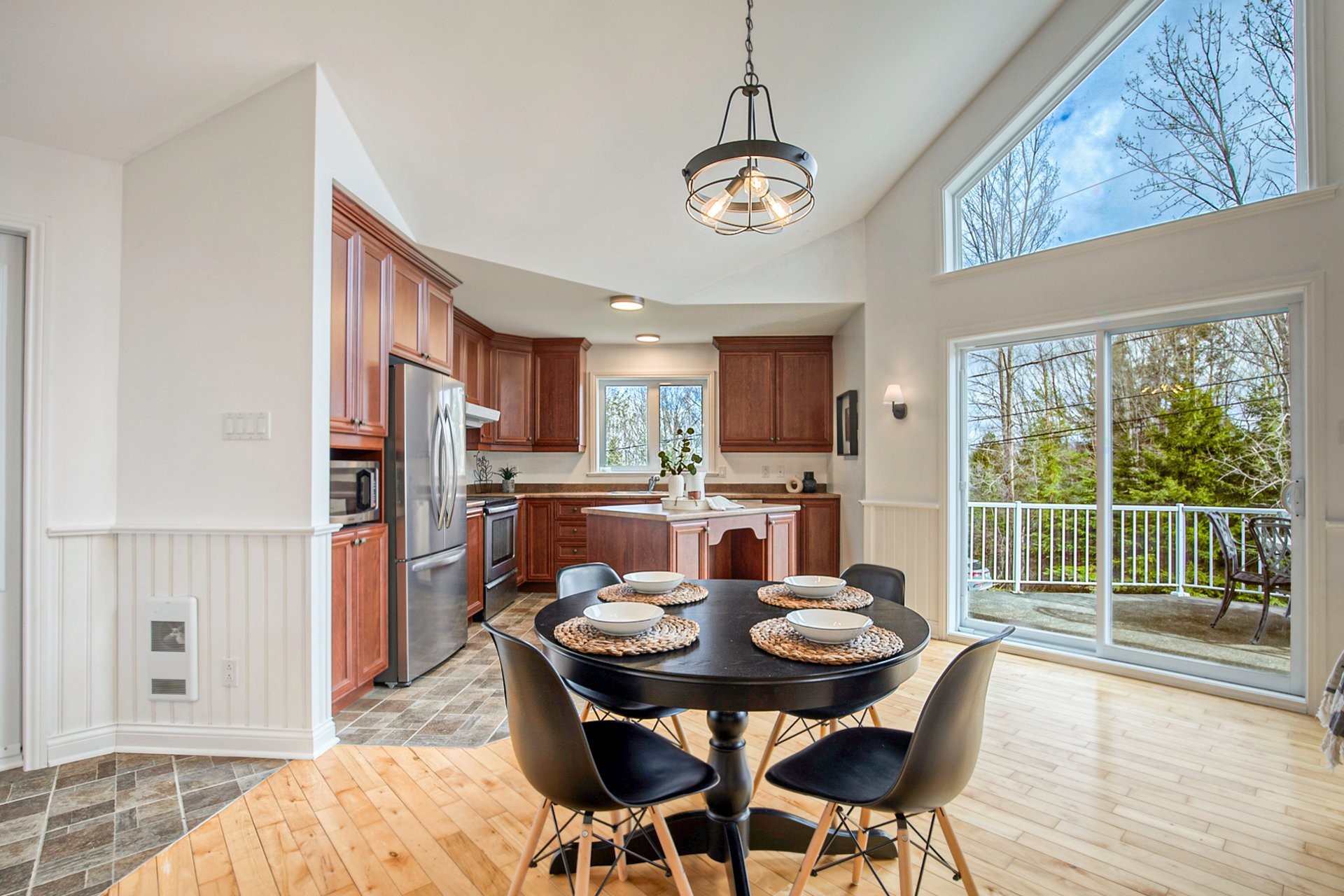 









120


Ch. Thibault

,
Sutton,




QC
J0E2K0

