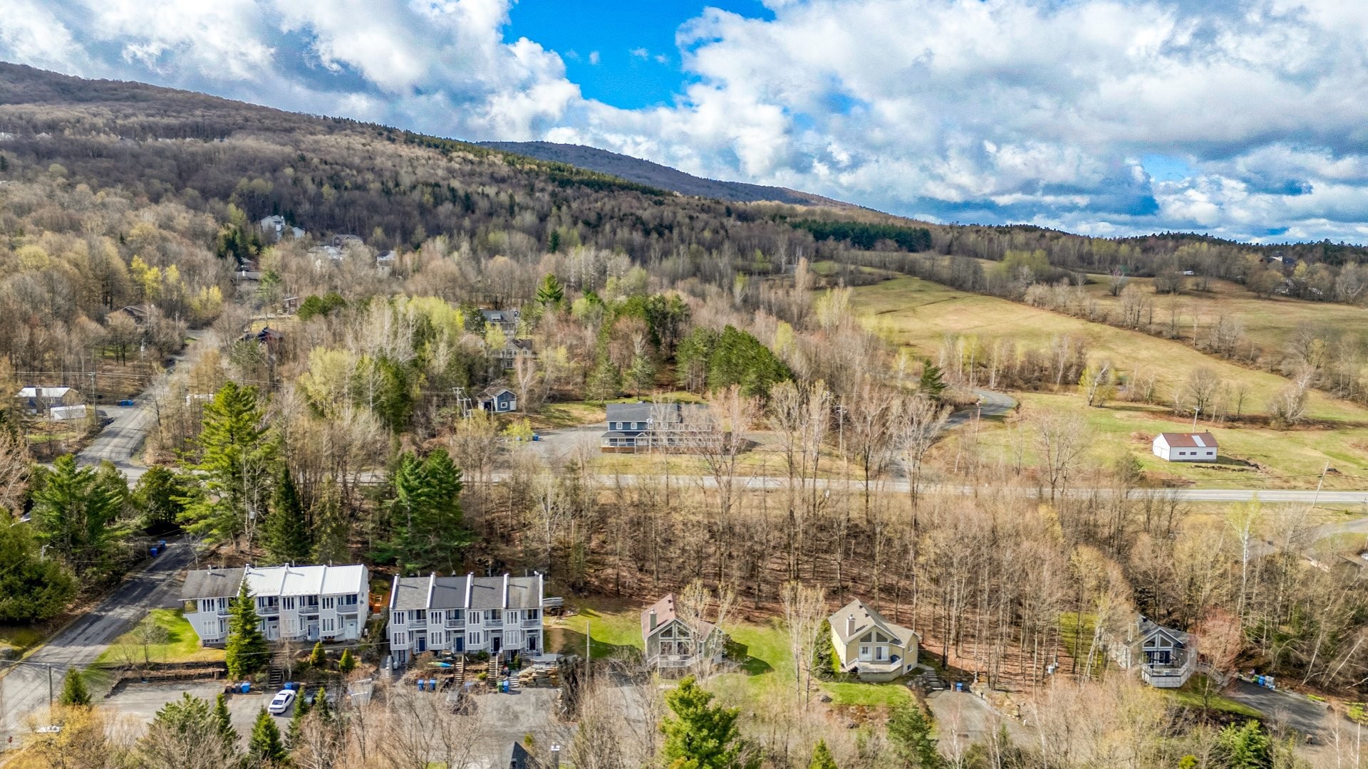 









120


Ch. Thibault

,
Sutton,




QC
J0E2K0

