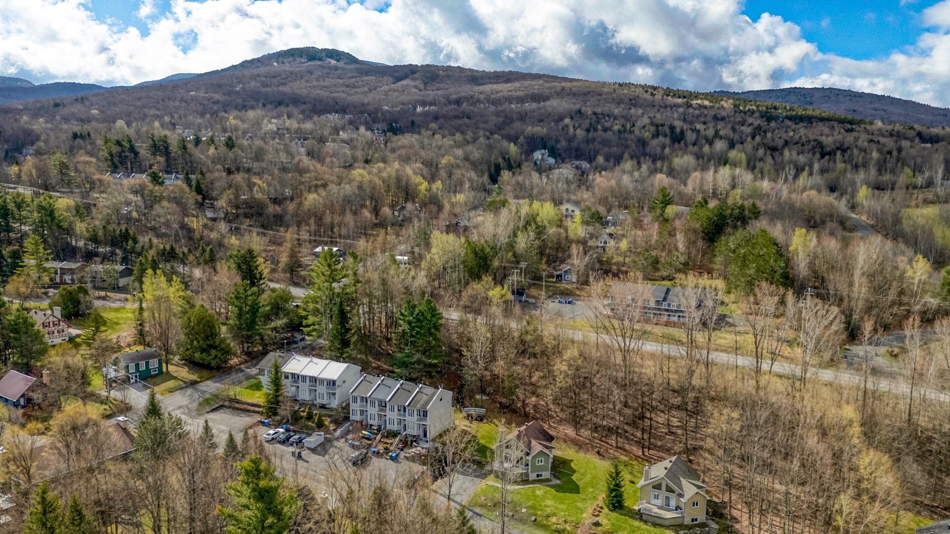 









120


Ch. Thibault

,
Sutton,




QC
J0E2K0

