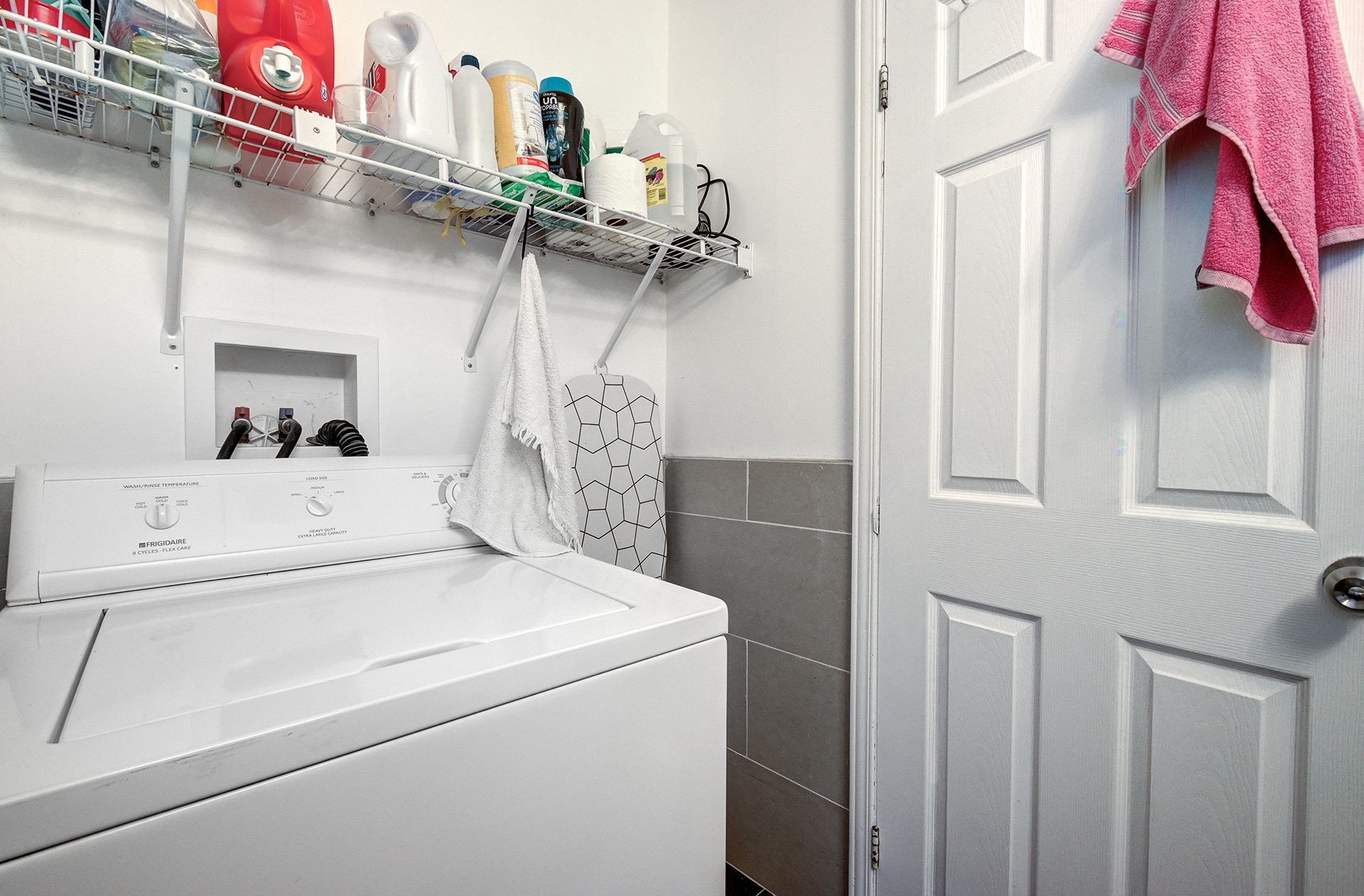 









7032


Rue Lacroix

,
Montréal (Le Sud-Ouest),




QC
H4E2V3

