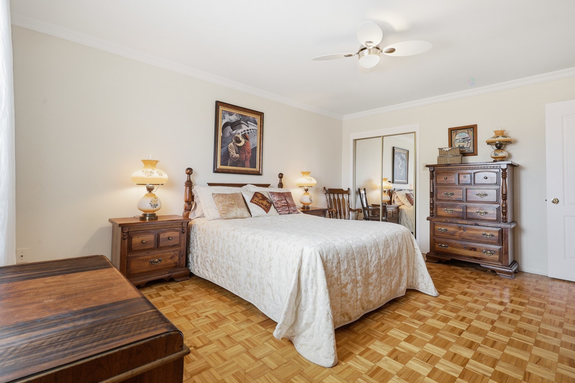 









9060


Rue d'Anjou

,
Montréal (Mercier/Hochelaga-Maisonneuve),




QC
H1K4N5

